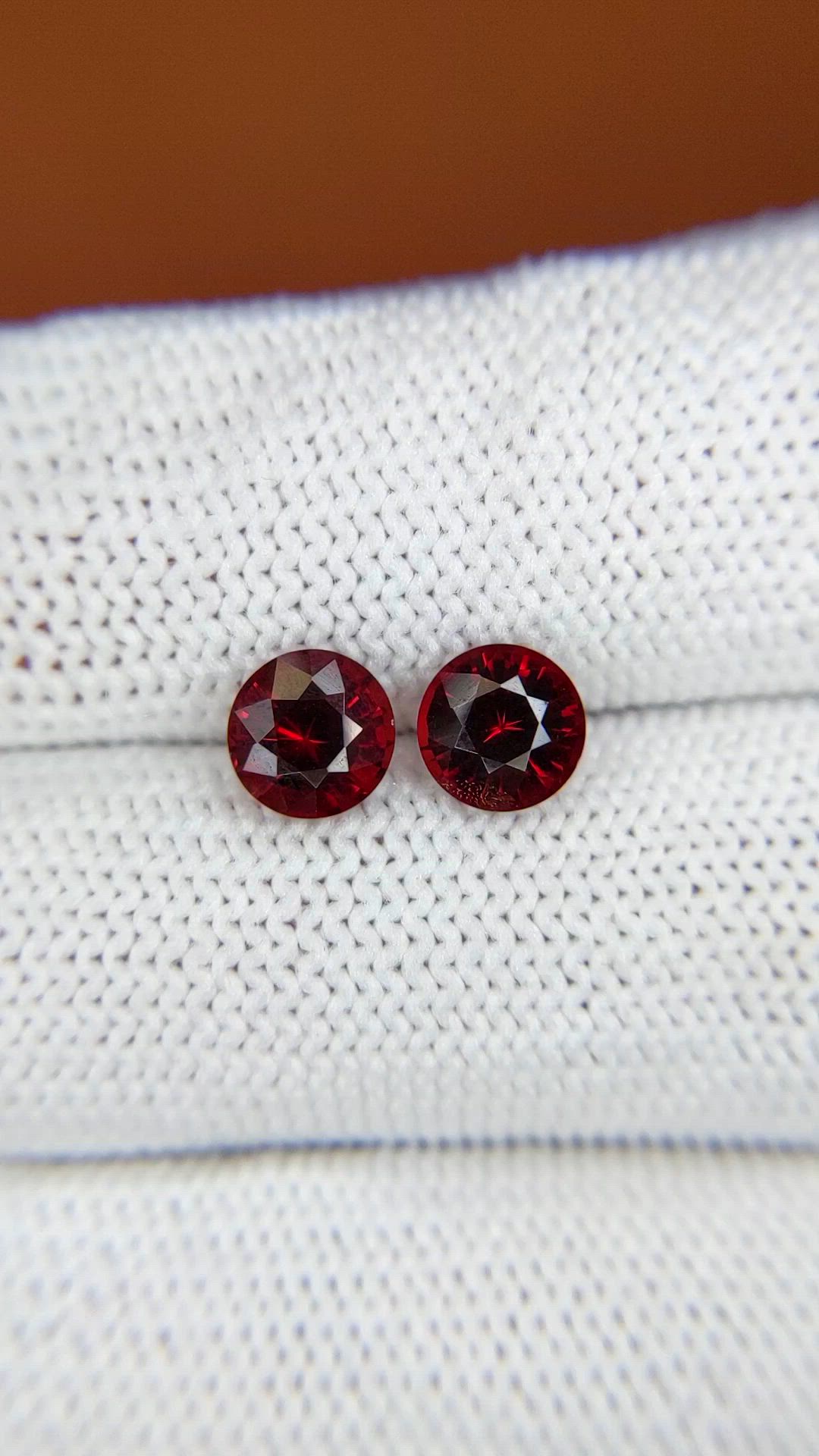 2.42&nbsp;Ct.Tw.Total Carat Weight Reddish Orange Hessonite Garnet Pair from Madagascar Size Video
