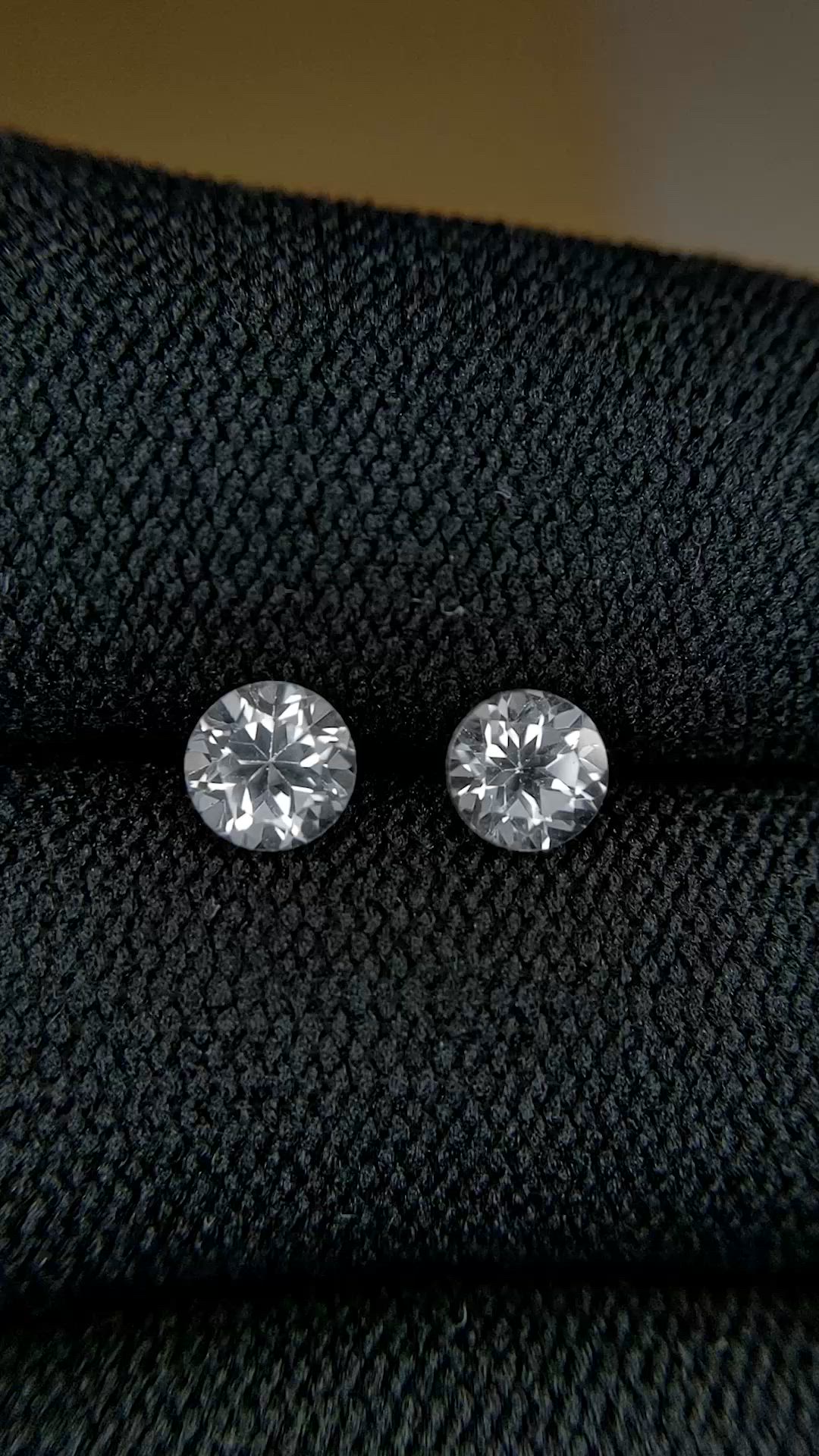 1.42&nbsp;Ct.Tw.Total Carat Weight White Topaz Pair from Brazil Size Video