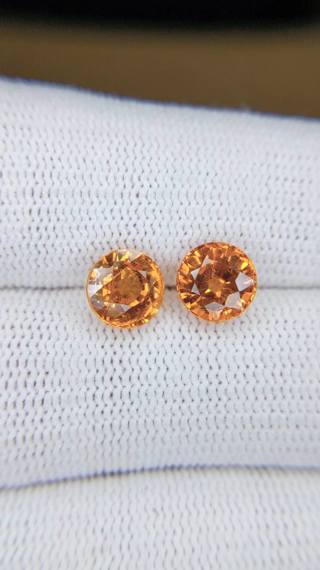 4.87&nbsp;Ct.Tw.Total Carat Weight Orange Spessartite Garnet Pair from Madagascar Size Video