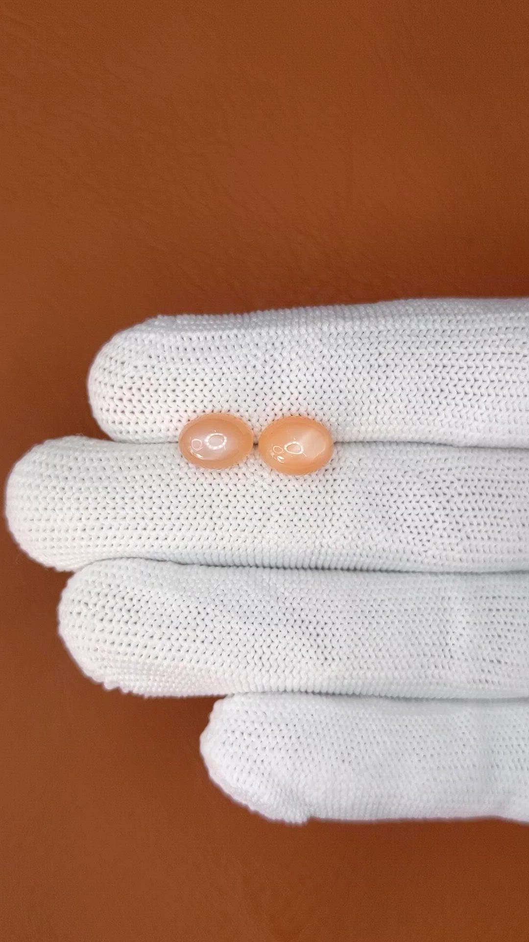 4.60 Ct.Tw.Total Carat Weight Peach Cabochon Moonstone Pair from Ceylon (Sri Lanka) Size Video