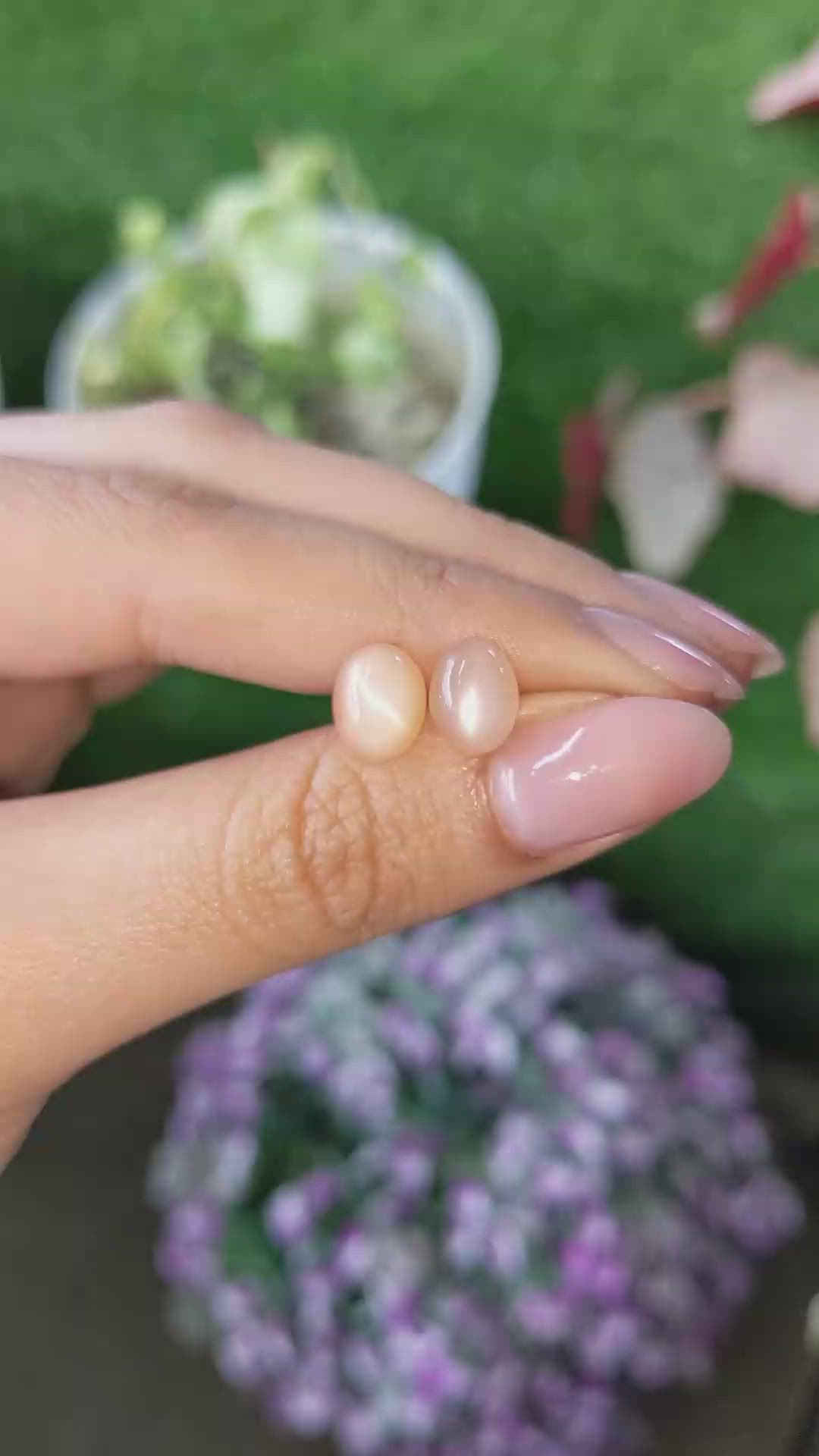 4.60 Ct.Tw.Total Carat Weight Peach Cabochon Moonstone Pair from Ceylon (Sri Lanka) Size Video