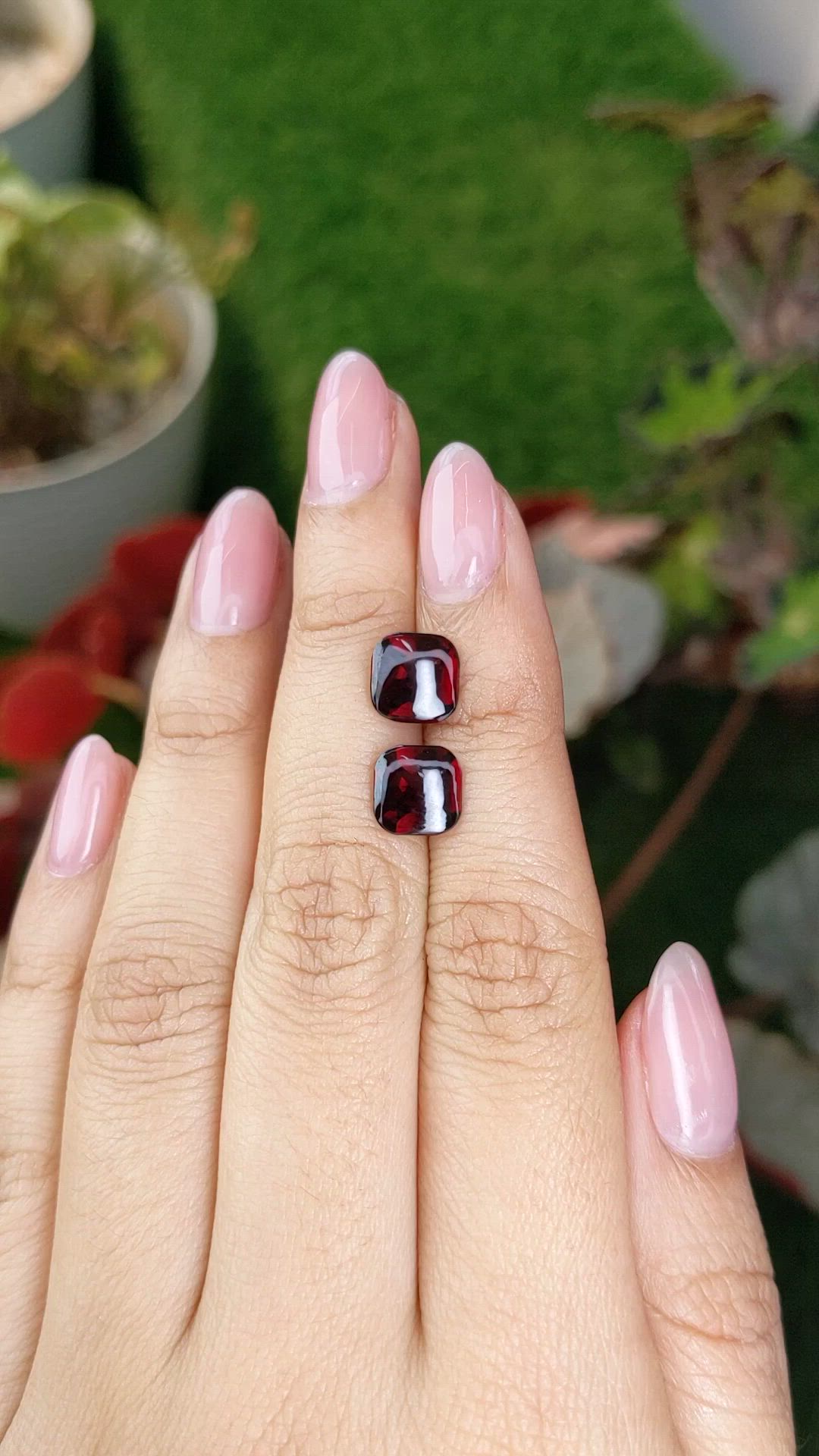 4.84&nbsp;Ct.Tw.Total Carat Weight Red Cabochon Almandine Garnet Pair from Ceylon (Sri Lanka) Size Video