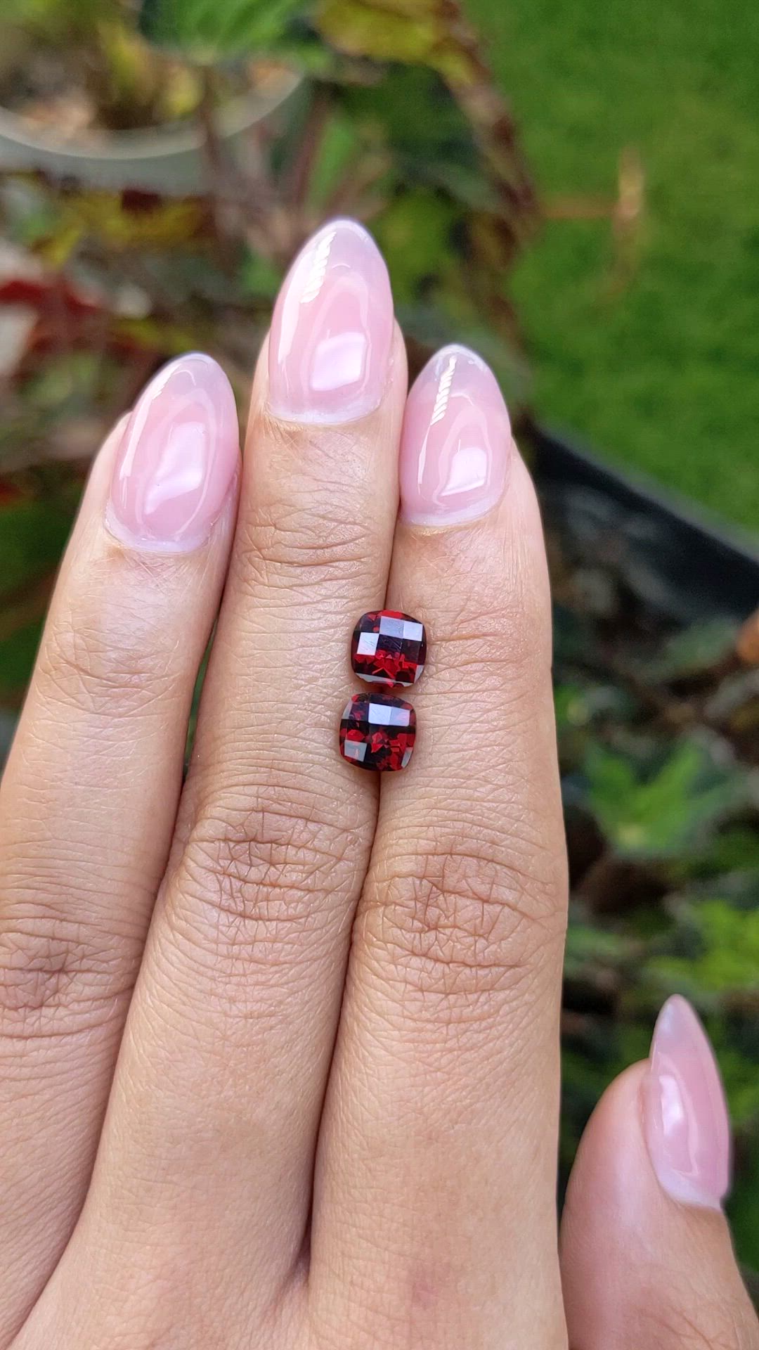 2.50&nbsp;Ct.Tw.Total Carat Weight Red Almandine Garnet Pair from Ceylon (Sri Lanka) Size Video