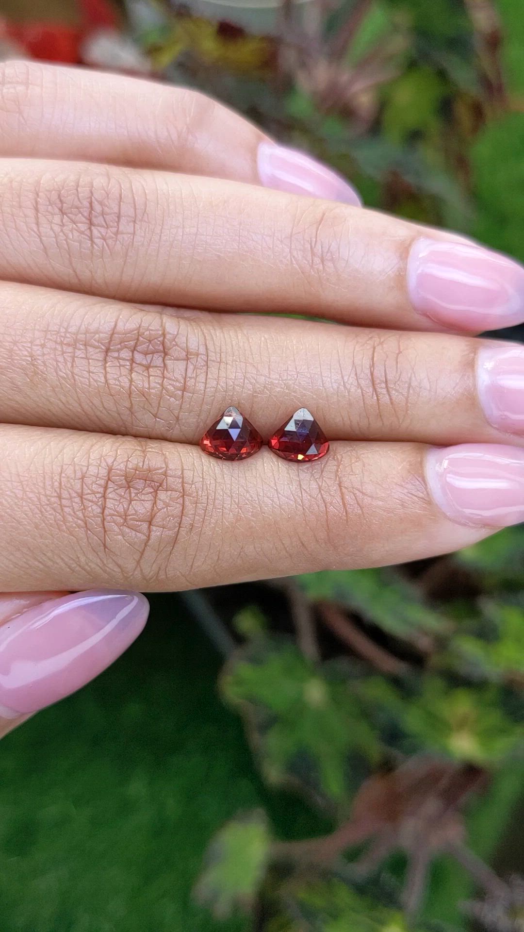 2.39&nbsp;Ct.Tw.Total Carat Weight Red Almandine Garnet Pair from Ceylon (Sri Lanka) Size Video