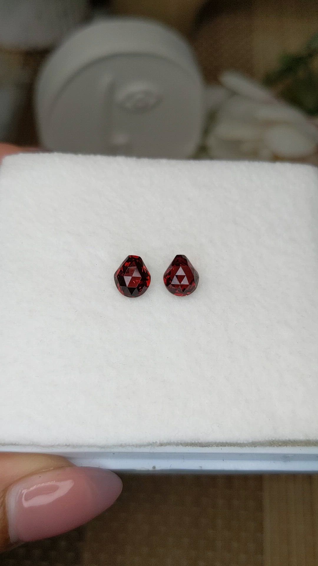 2.94&nbsp;Ct.Tw.Total Carat Weight Red Almandine Garnet Pair from Ceylon (Sri Lanka) Size Video