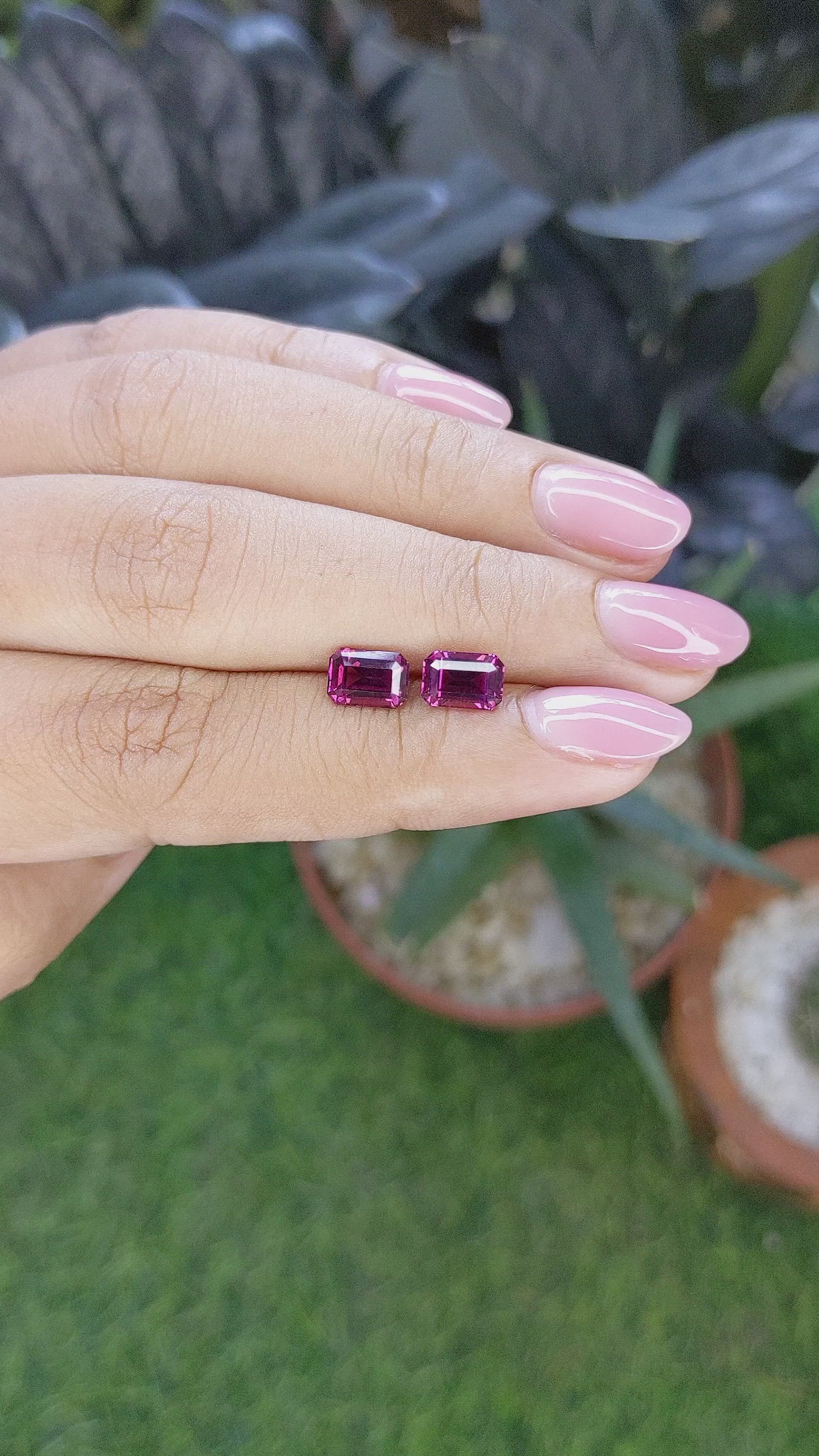 2.62 Ct.Tw.Total Carat Weight Purplish Pink Garnet Pair from Ceylon (Sri Lanka) Size Video