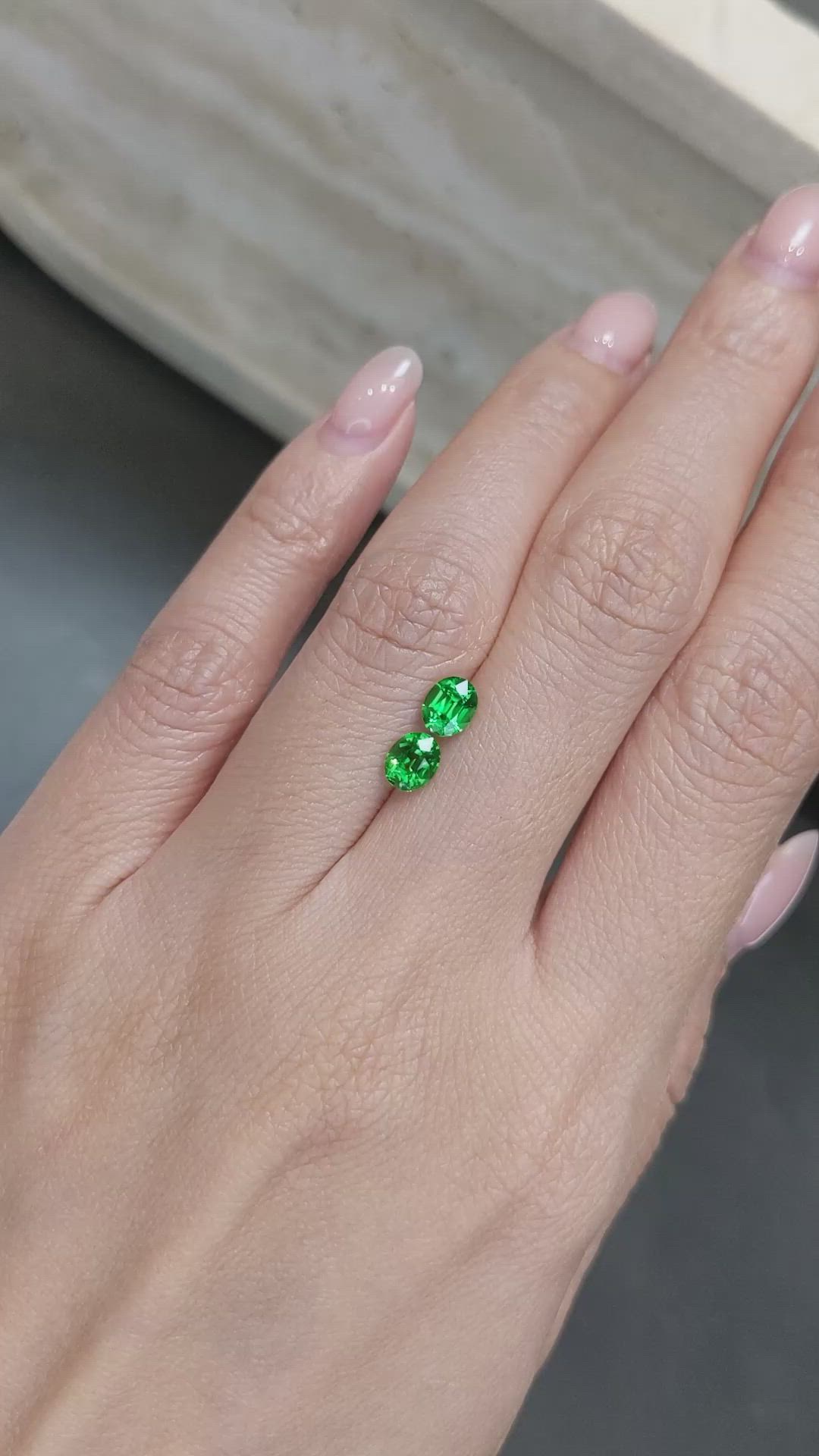 1.25&nbsp;Ct.Tw.Total Carat Weight Tsavorite Garnet Pair from Tanzania Size Video