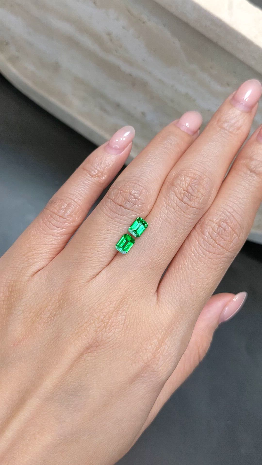1.45&nbsp;Ct.Tw.Total Carat Weight Tsavorite Garnet Pair from Tanzania Size Video