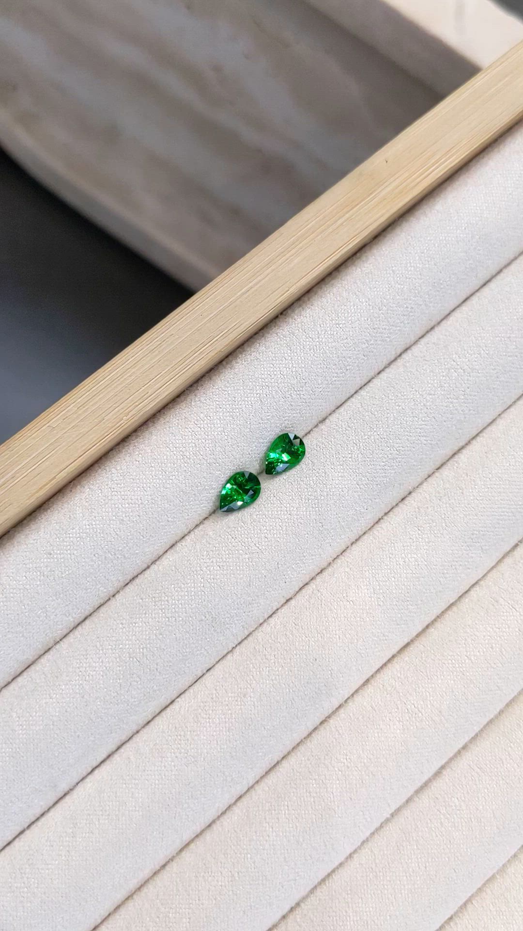 1.45&nbsp;Ct.Tw.Total Carat Weight Tsavorite Garnet Pair from Tanzania Size Video