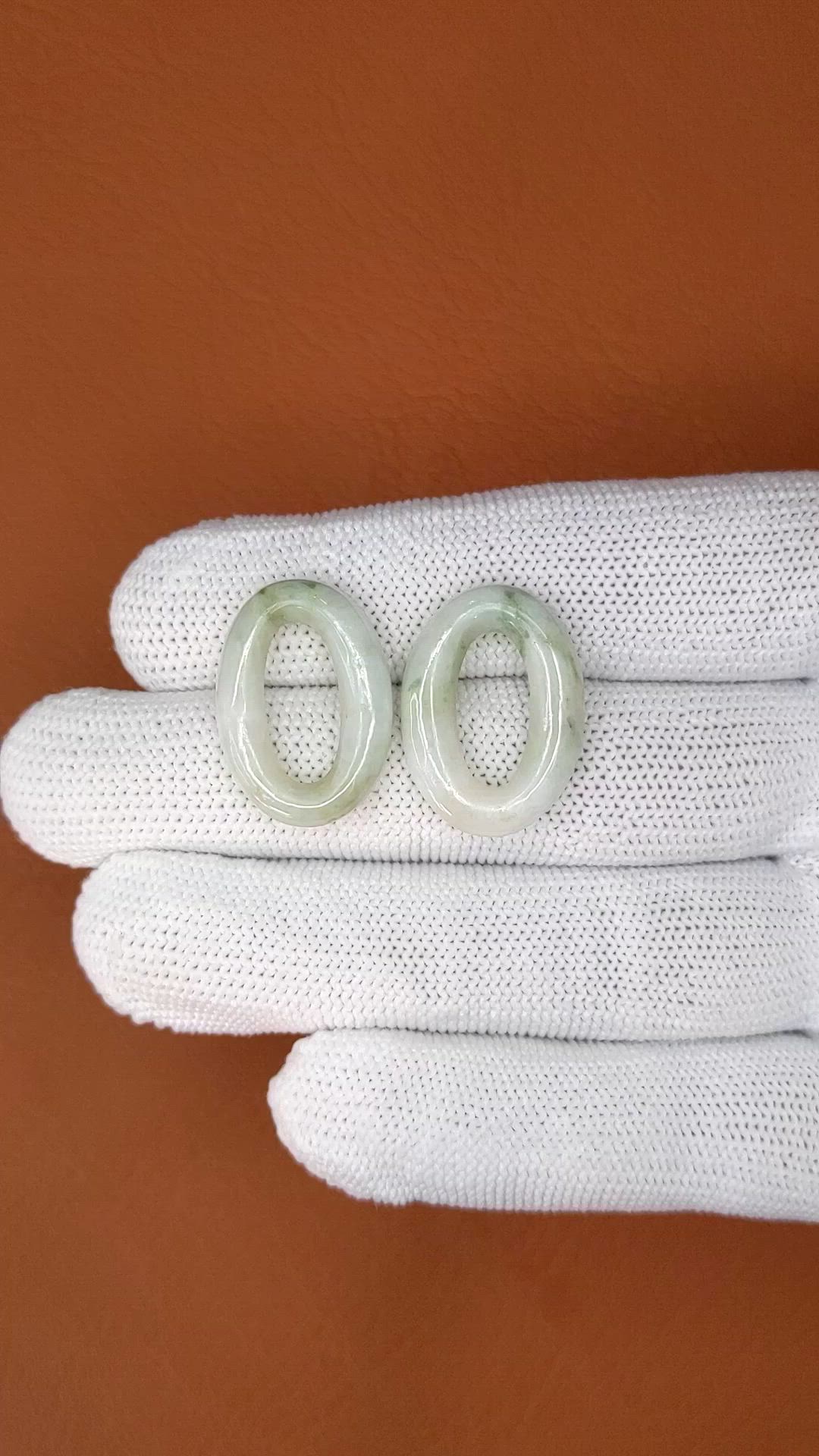 25.22&nbsp;Ct.Tw.Total Carat Weight Yellowish Green Jade Pair from Burma (Myanmar) Size Video