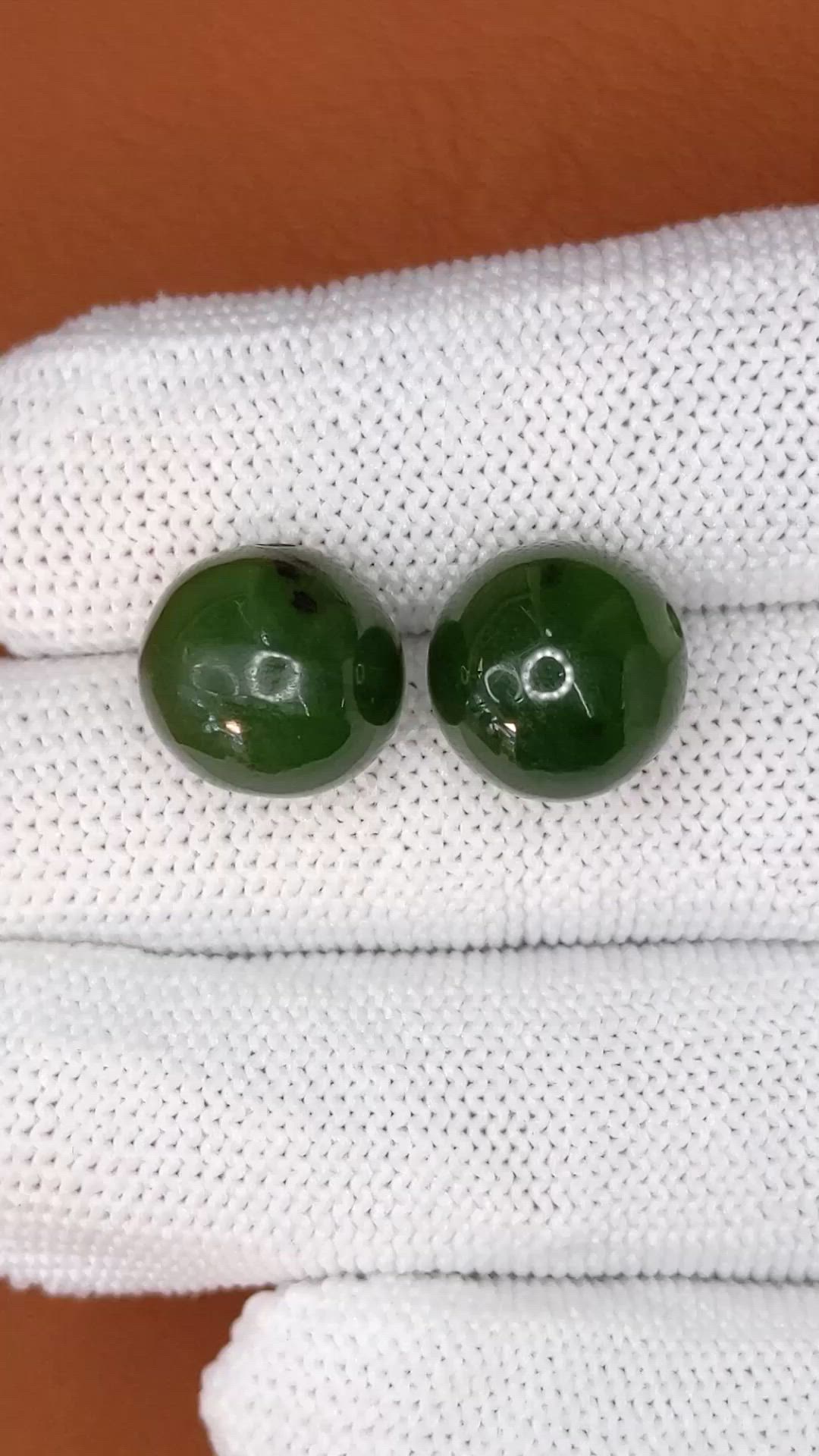 25.52 Ct.Tw.Total Carat Weight Green Jade Pair from Burma (Myanmar) Size Video