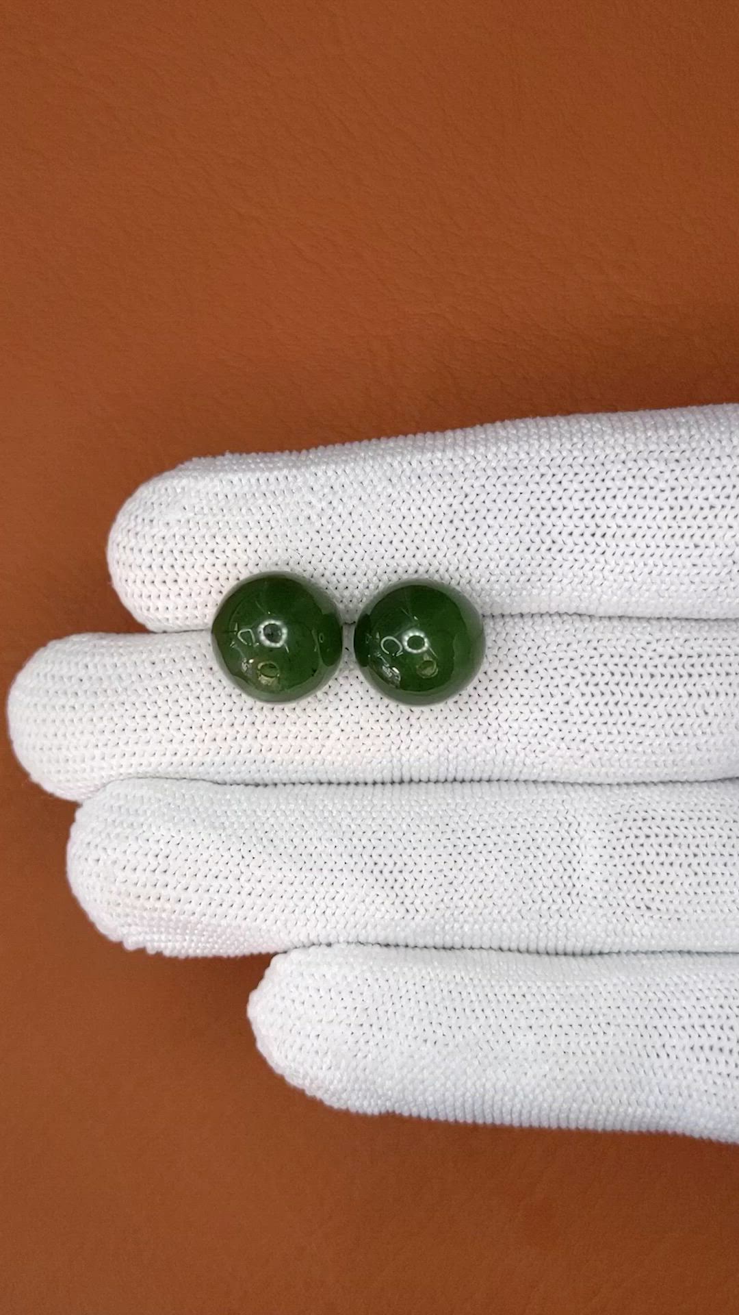 25.52 Ct.Tw.Total Carat Weight Green Jade Pair from Burma (Myanmar) Size Video