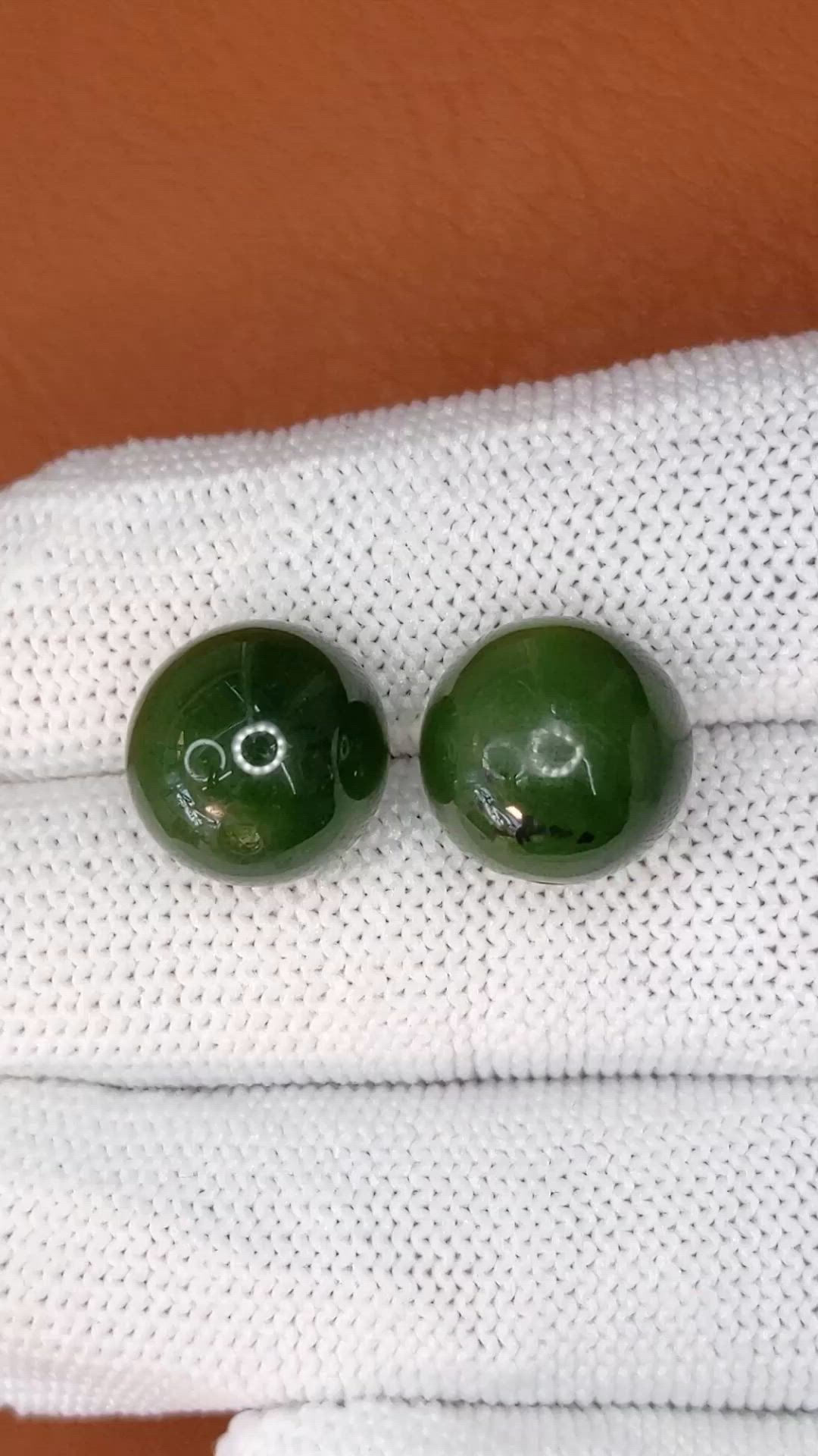 28.21 Ct.Tw.Total Carat Weight Green Jade Pair from Burma (Myanmar) Size Video