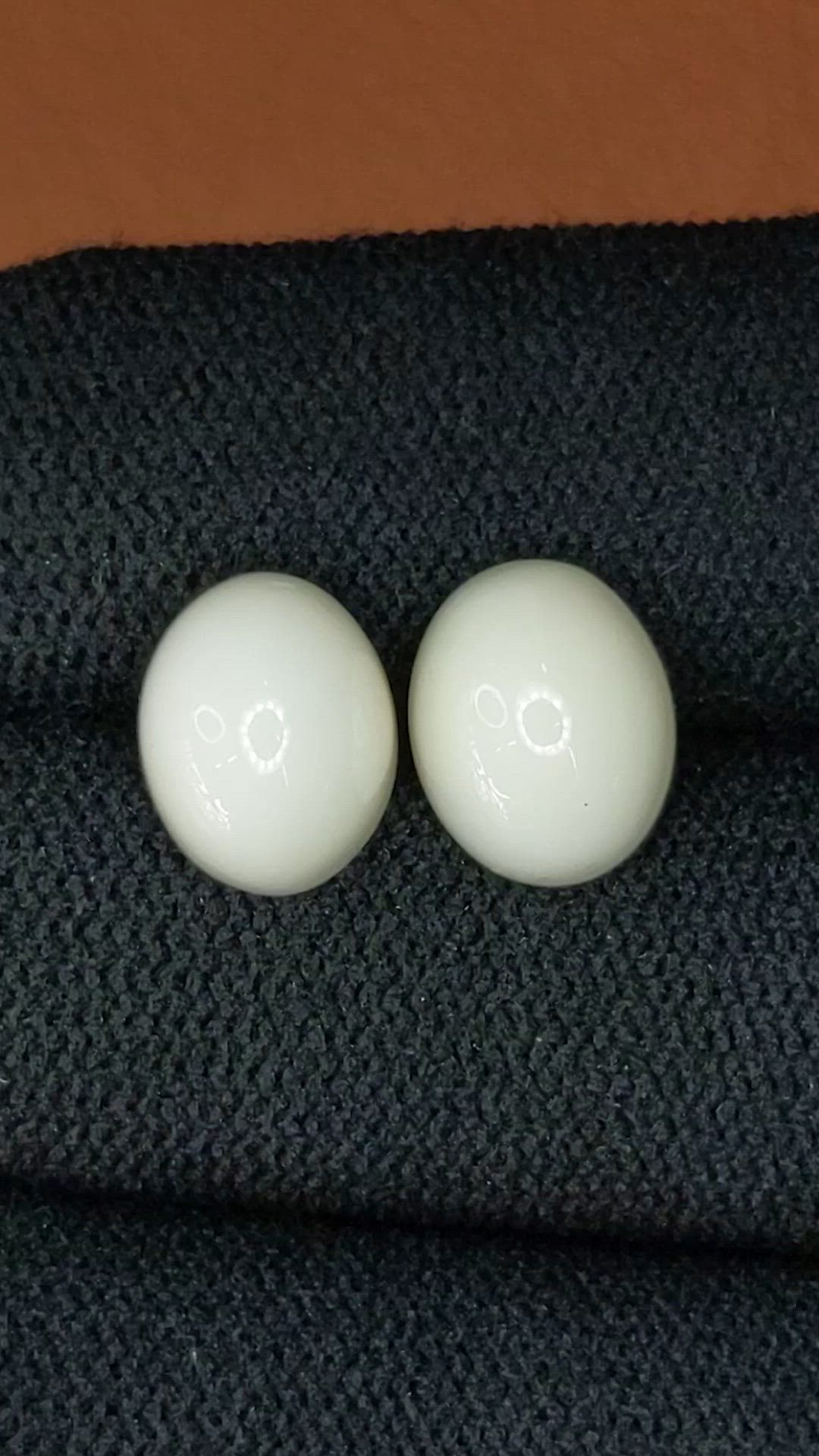 7.54&nbsp;Ct.Tw.Total Carat Weight Salmon and White Cabochon Coral Pair from Italy Size Video
