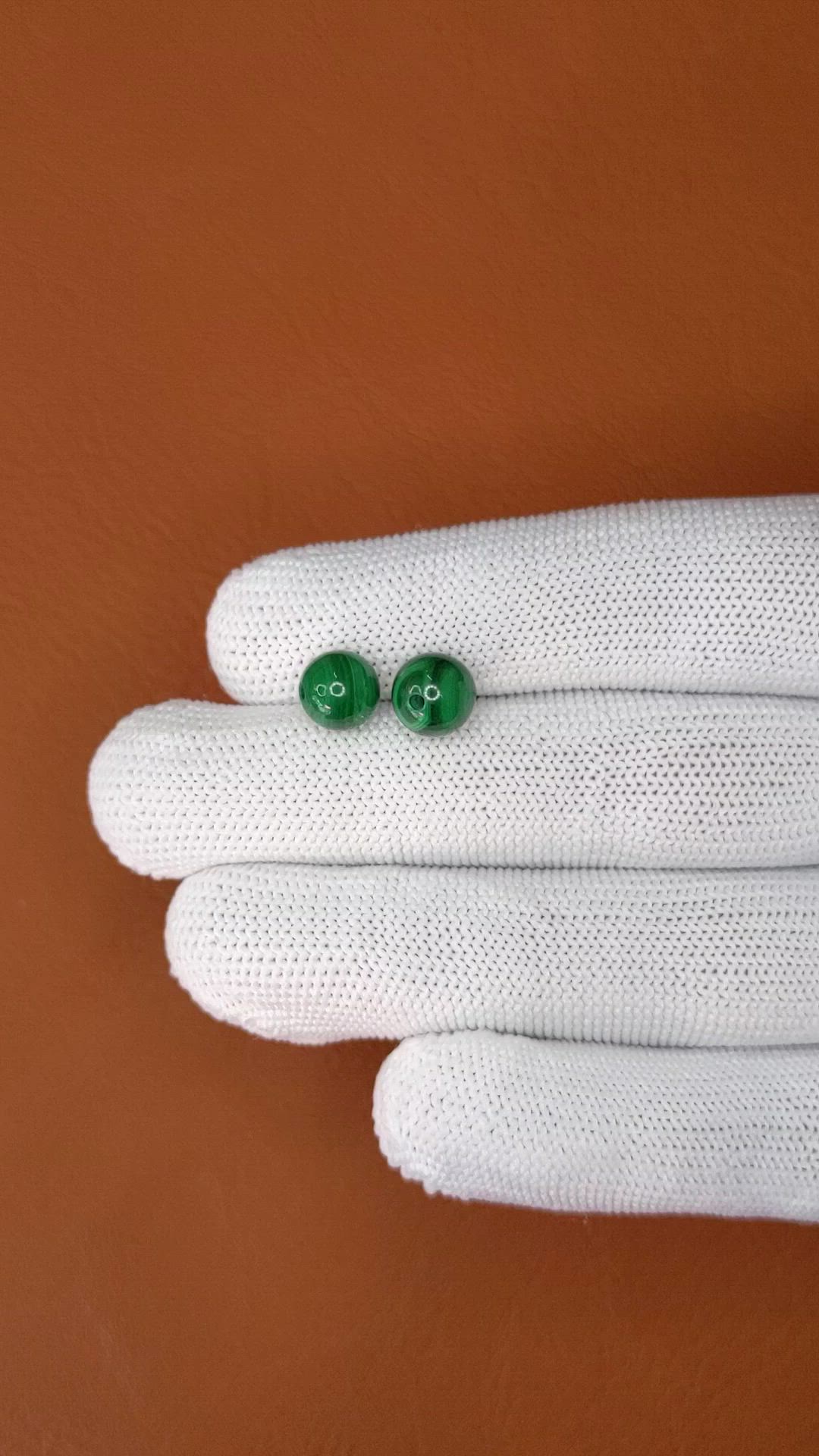 8.71&nbsp;Ct.Tw.Total Carat Weight Malachite Pair from Madagascar Size Video