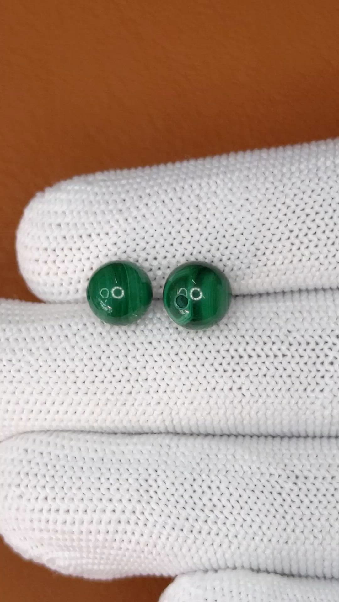 8.71&nbsp;Ct.Tw.Total Carat Weight Malachite Pair from Madagascar Size Video