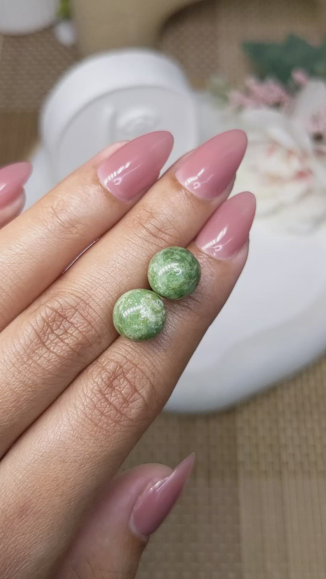 15.18&nbsp;Ct.Tw.Total Carat Weight Green Jade Pair from Burma (Myanmar) Size Video