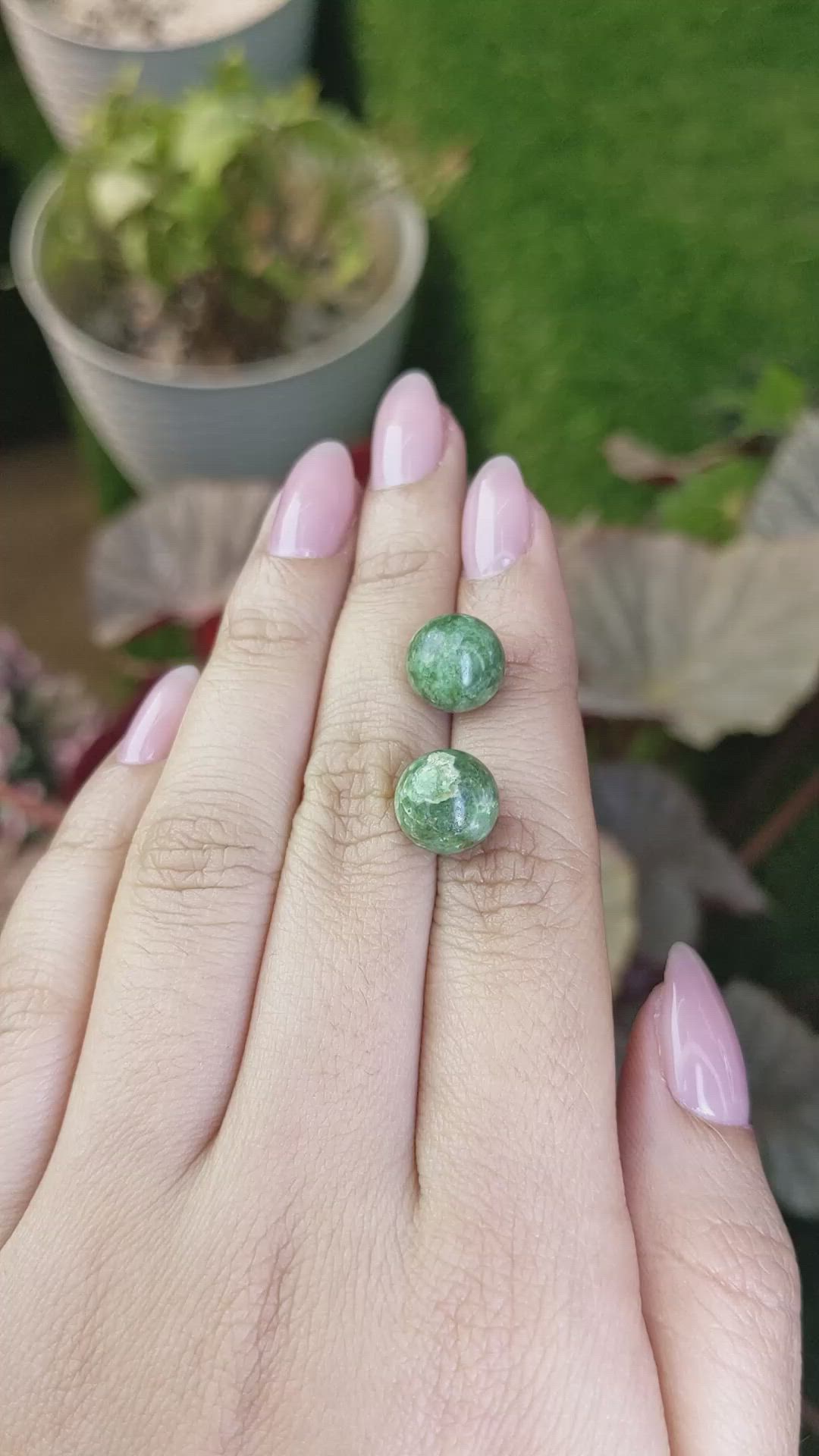 14.87&nbsp;Ct.Tw.Total Carat Weight Green Jade Pair from Burma (Myanmar) Size Video
