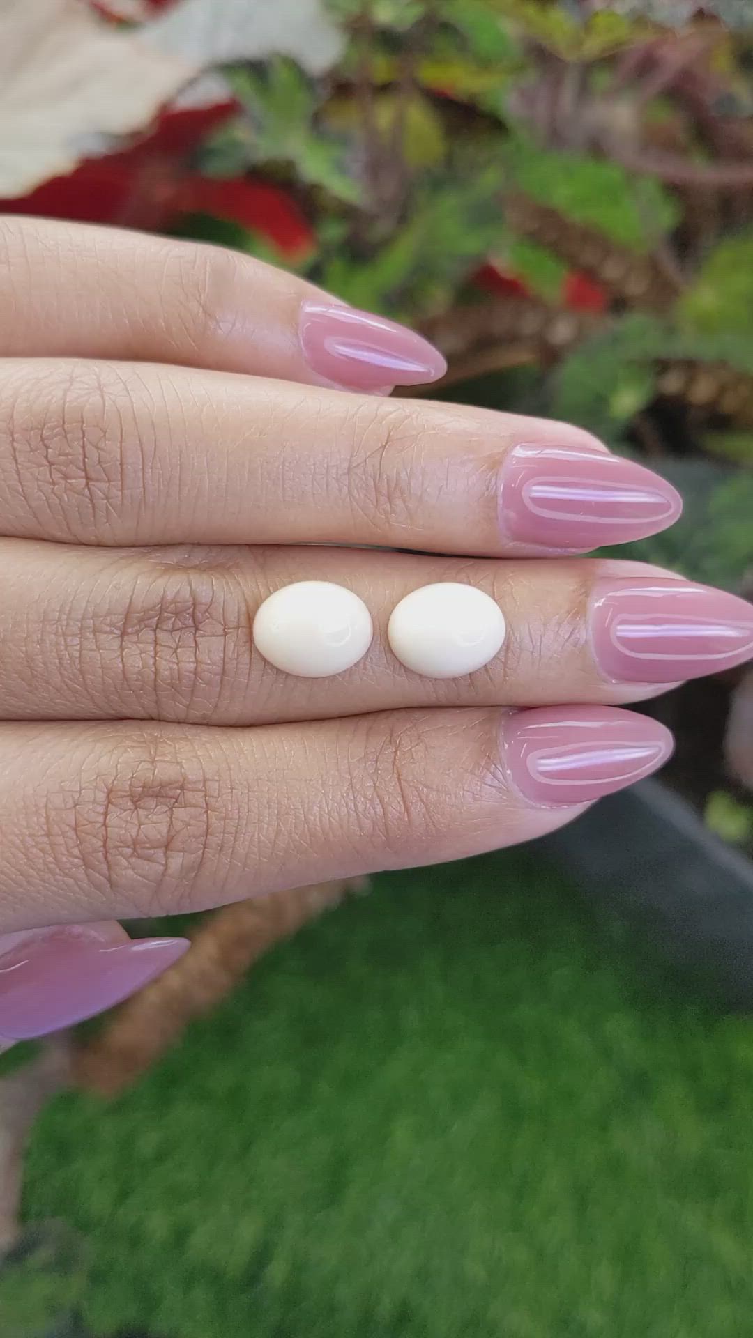 6.55&nbsp;Ct.Tw.Total Carat Weight Salmon and White Cabochon Coral Pair from Italy Size Video
