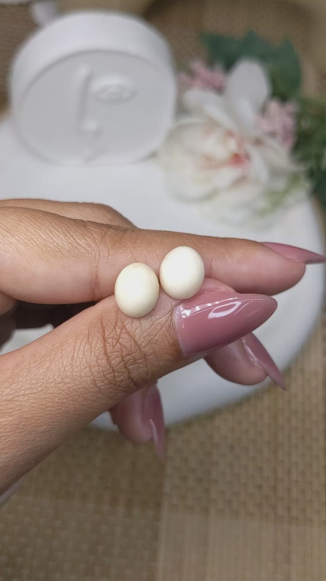 5.68&nbsp;Ct.Tw.Total Carat Weight Salmon and White Cabochon Coral Pair from Italy Size Video