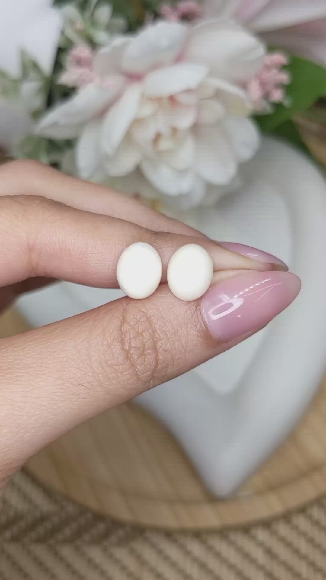6.40&nbsp;Ct.Tw.Total Carat Weight Salmon and White Cabochon Coral Pair from Italy Size Video