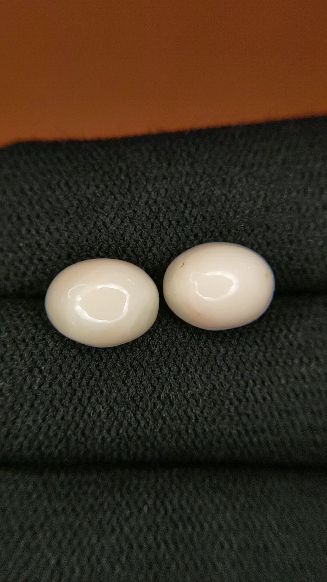 6.30&nbsp;Ct.Tw.Total Carat Weight Salmon and White Cabochon Coral Pair from Italy Size Video