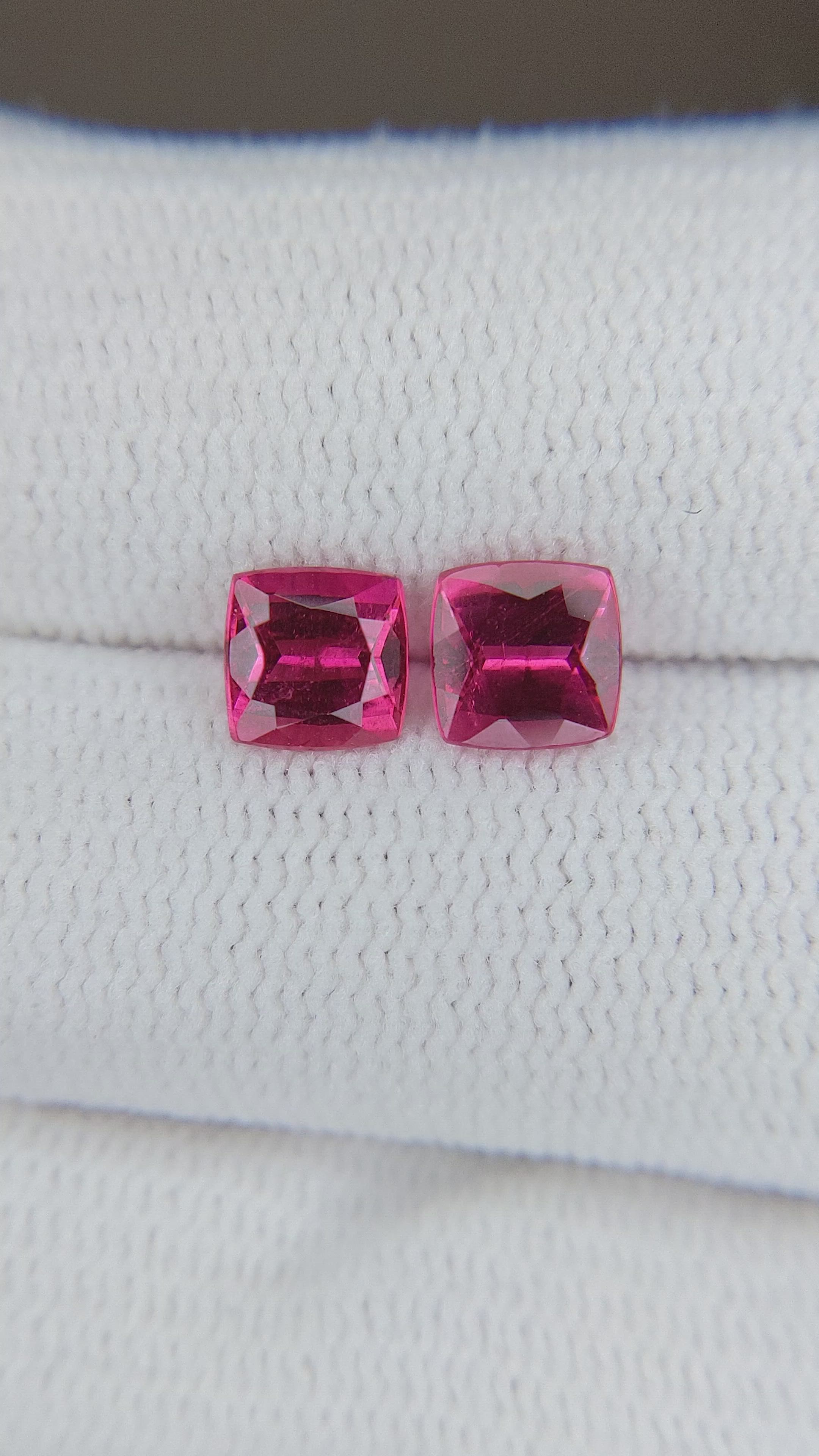 1.36&nbsp;Ct.Tw.Total Carat Weight Tourmaline Pair from Brazil Size Video