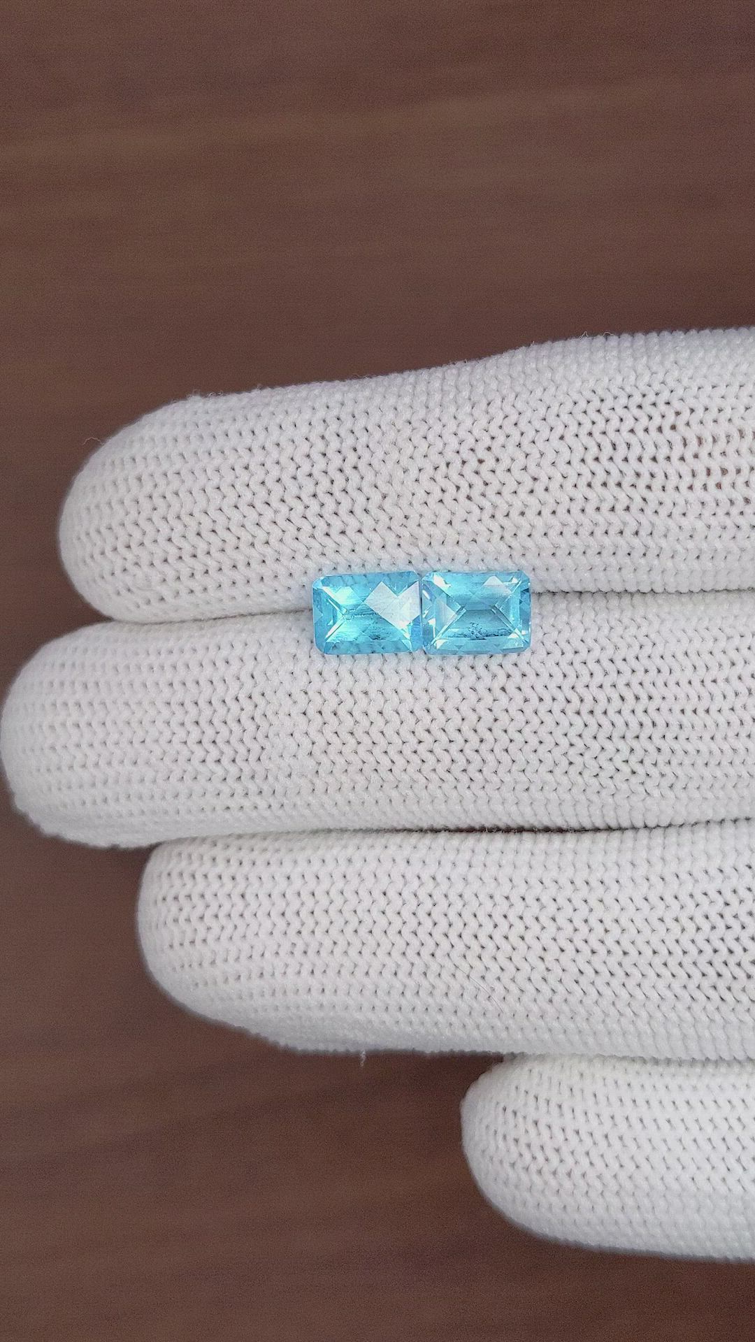 4.20 Ct.Tw.Total Carat Weight Topaz Pair from Ceylon (Sri Lanka) Size Video