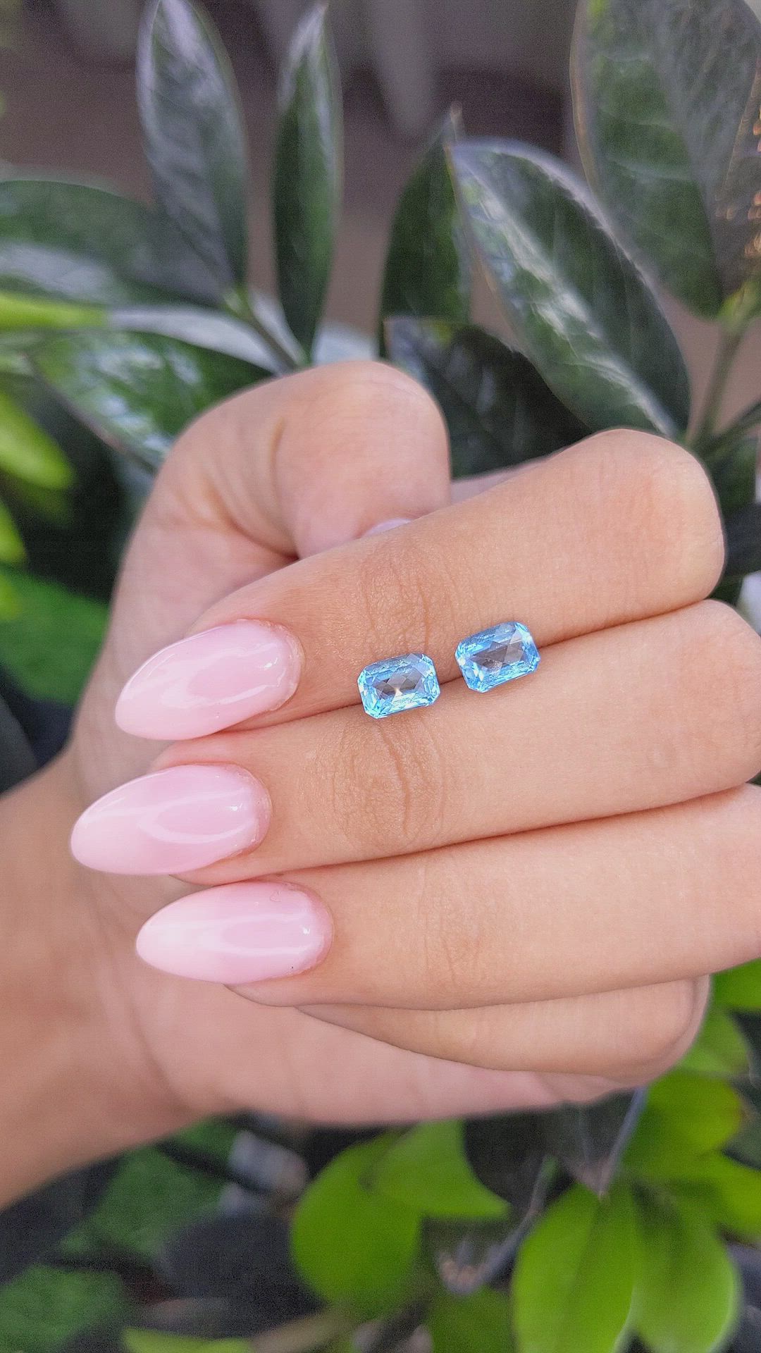 2.86 Ct.Tw.Total Carat Weight Topaz Pair from Ceylon (Sri Lanka) Size Video