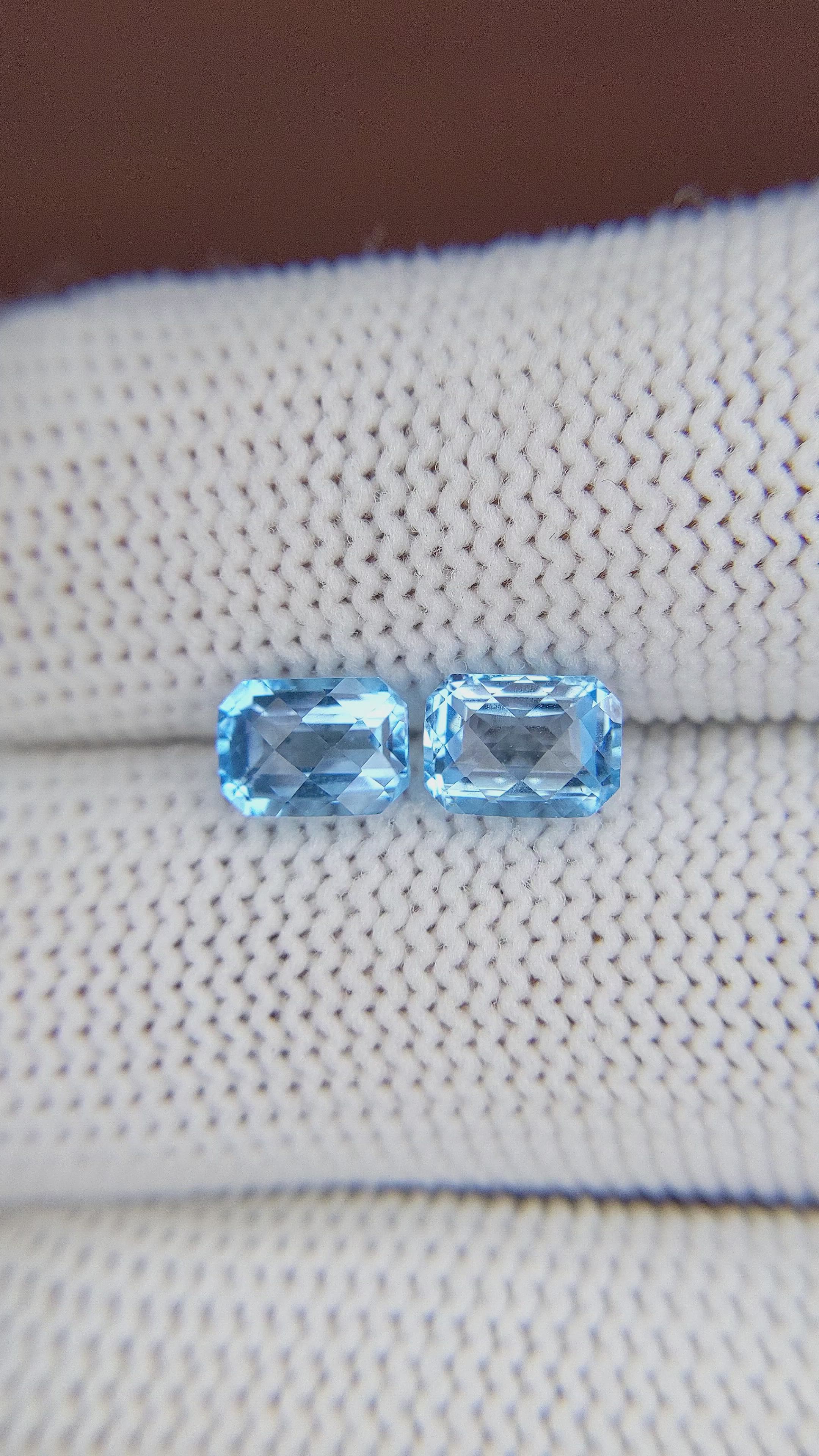 2.66 Ct.Tw.Total Carat Weight Topaz Pair from Ceylon (Sri Lanka) Size Video