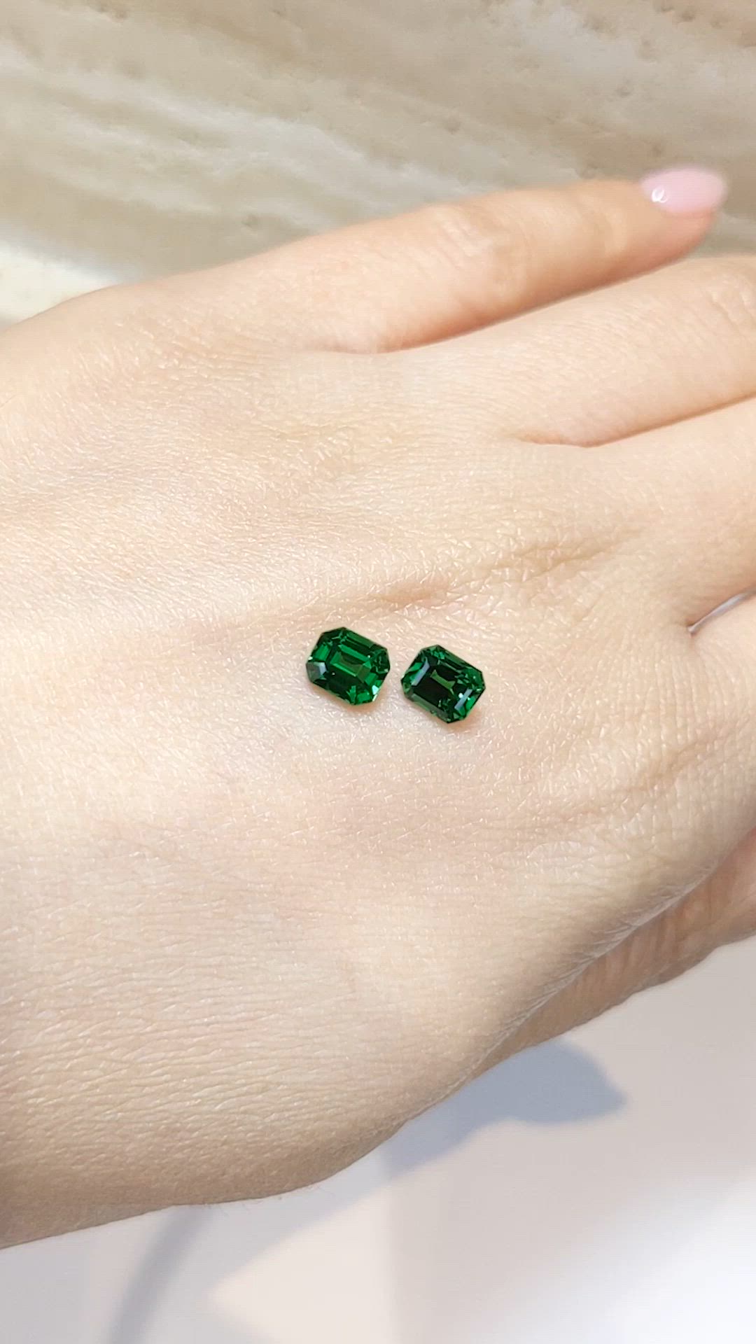 1.89&nbsp;Ct.Tw.Total Carat Weight Tsavorite Garnet Pair from Tanzania Size Video