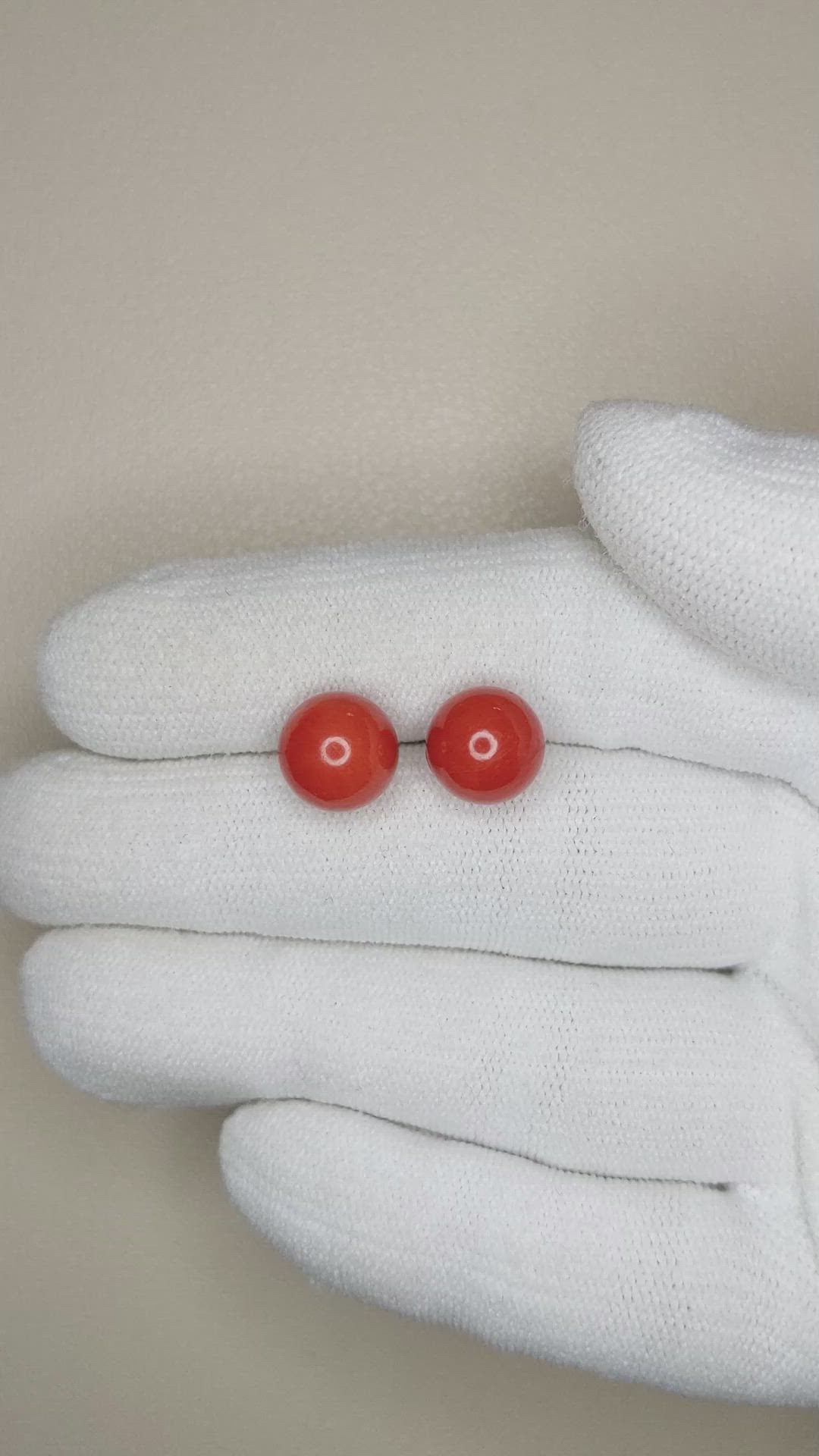 8.88&nbsp;Ct.Tw.Total Carat Weight Coral Pair from Italy Size Video