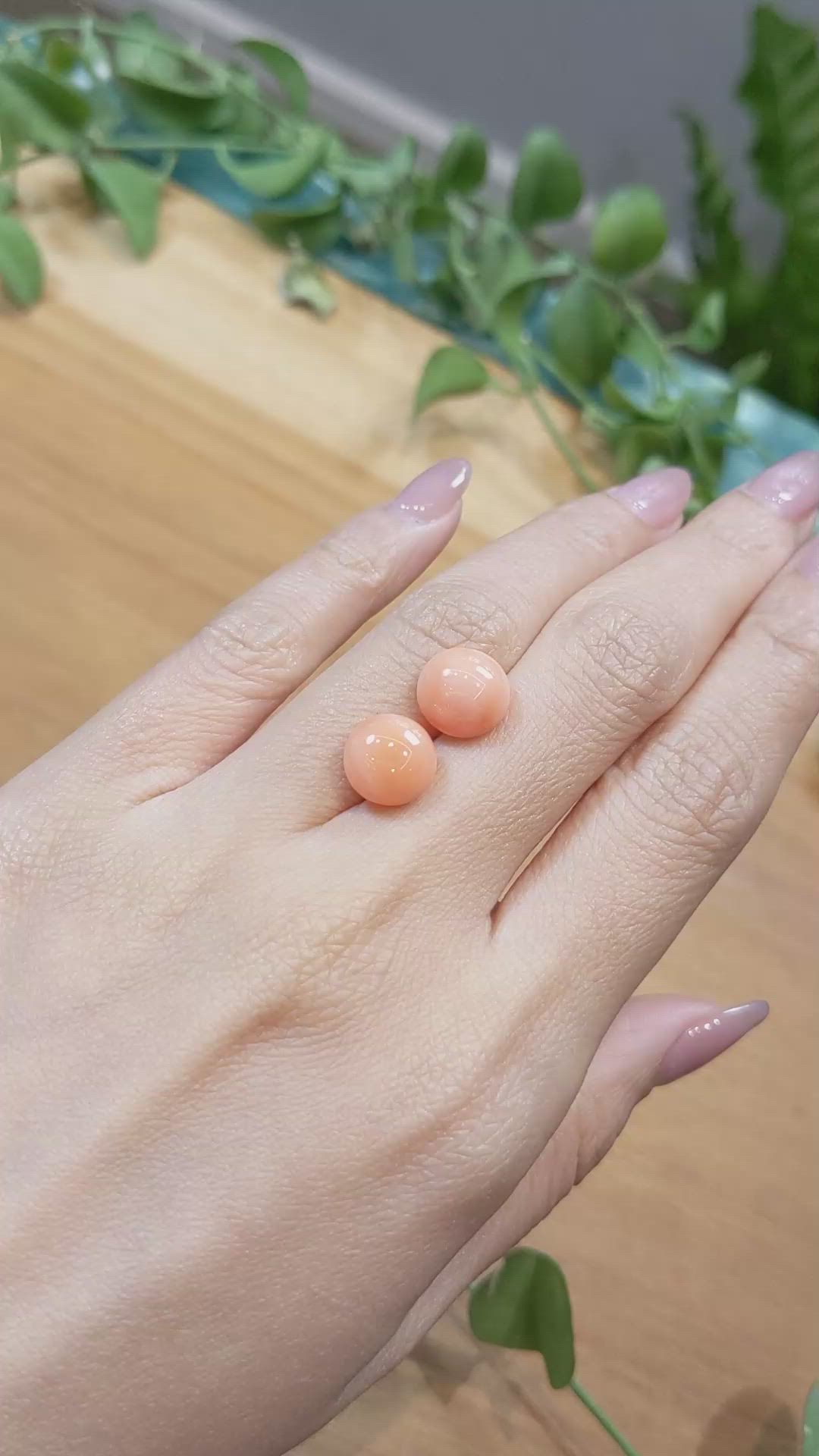 9.00&nbsp;Ct.Tw.Total Carat Weight Coral Pair from Italy Size Video