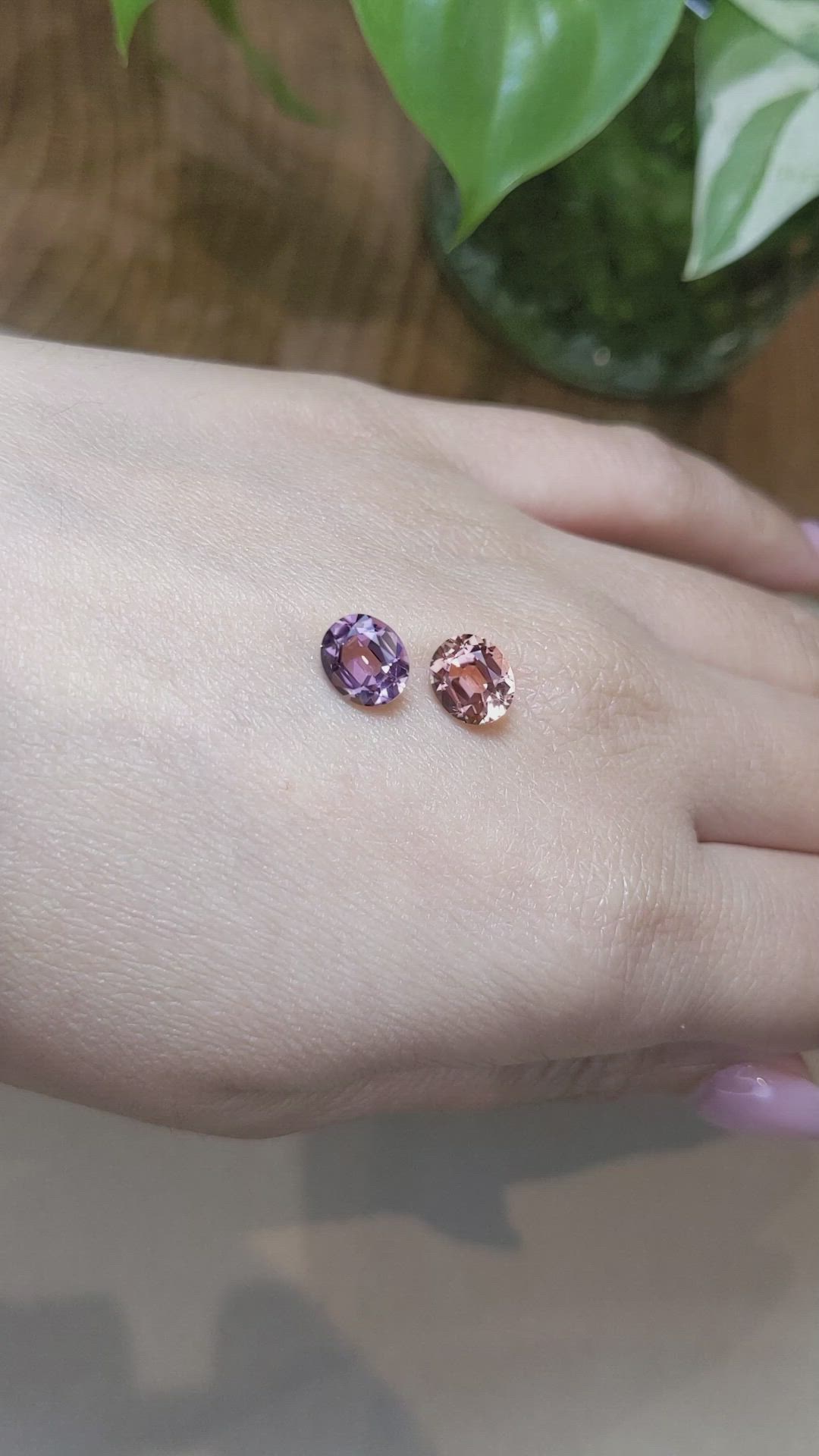 2.93&nbsp;Ct.Tw.Total Carat Weight Tourmaline Pair from Nigeria Size Video