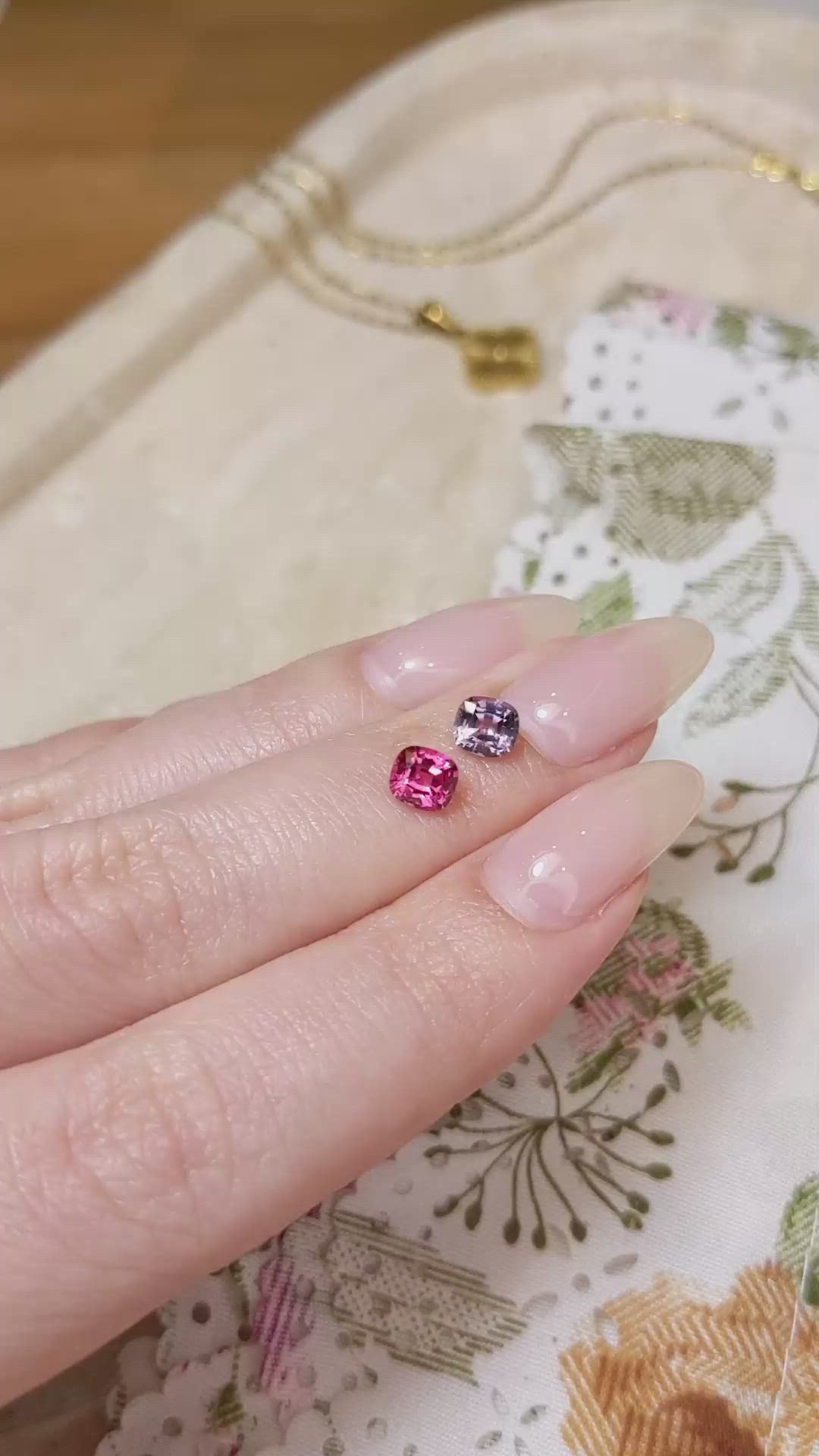 1.34&nbsp;Ct.Tw.Total Carat Weight Spinel Pair from Burma (Myanmar) Size Video