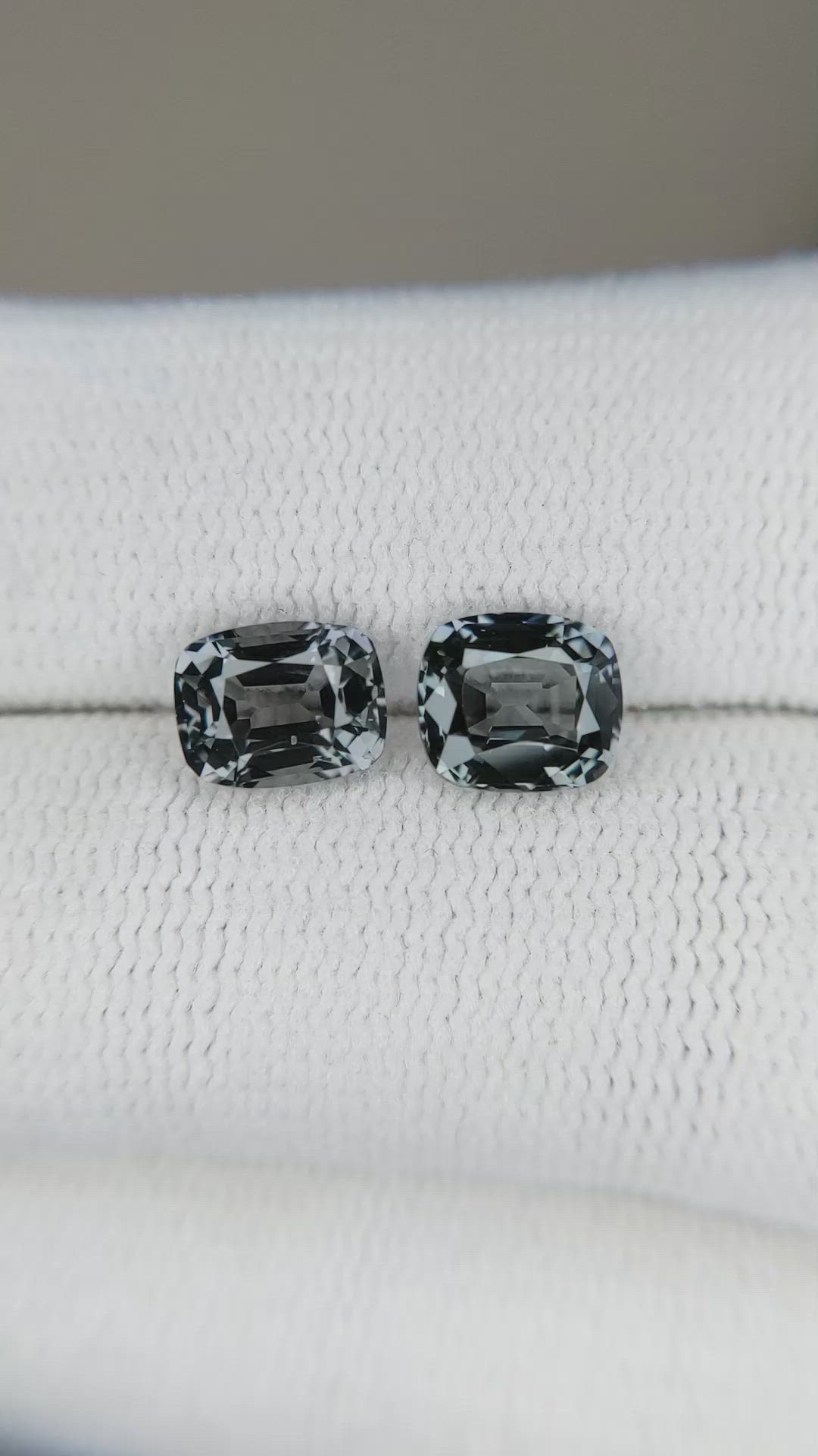 2.28 Ct.Tw.Total Carat Weight Spinel Pair from Burma (Myanmar) Size Video