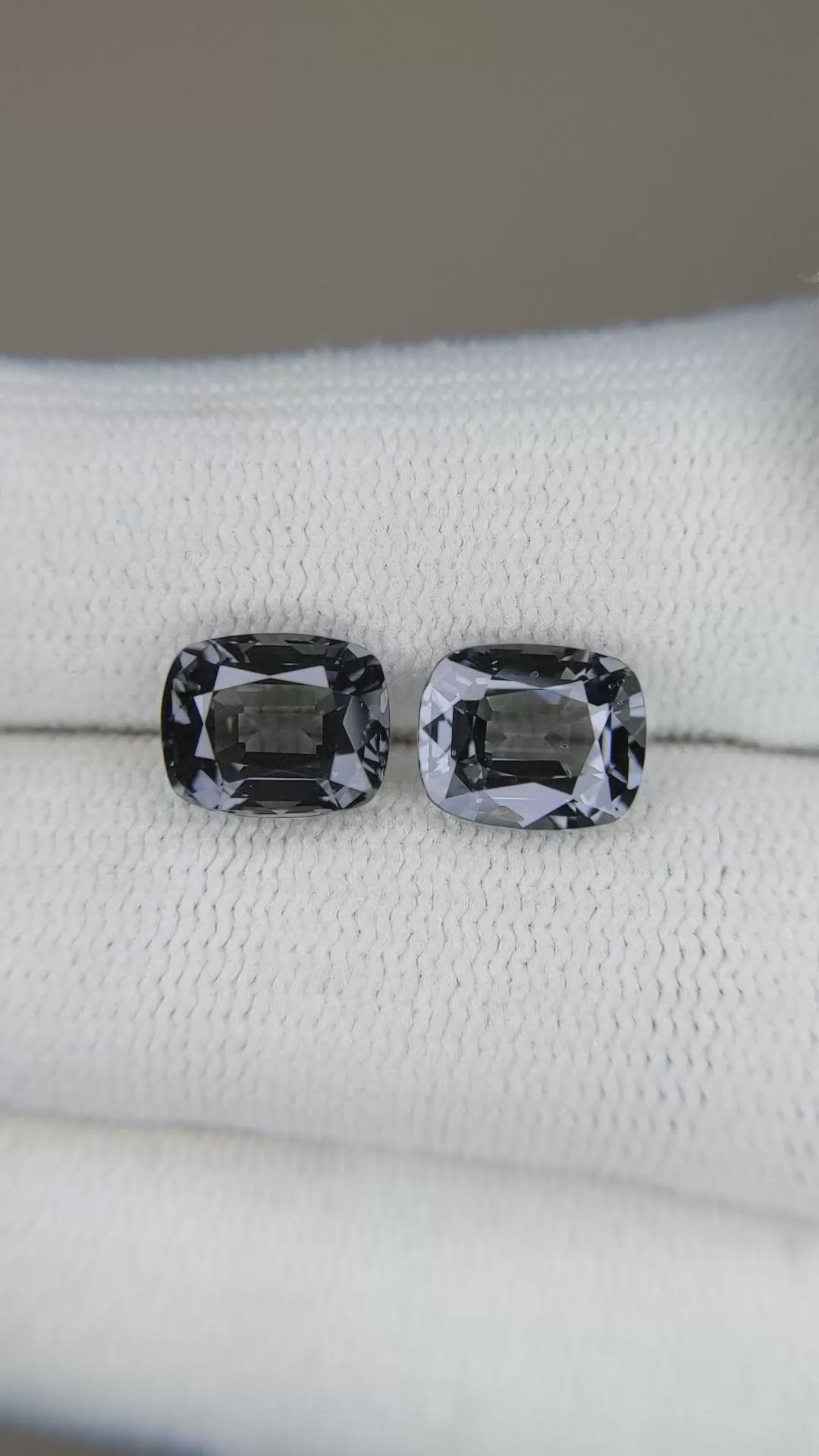 3.89 Ct.Tw.Total Carat Weight Spinel Pair from Burma (Myanmar) Size Video