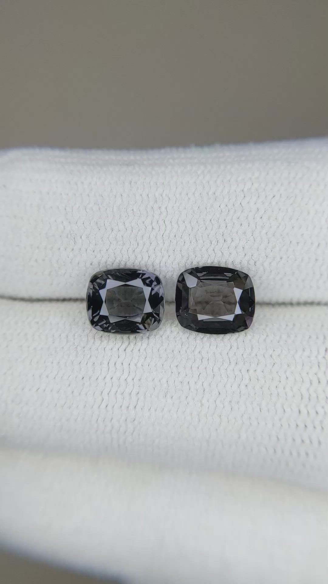 2.39 Ct.Tw.Total Carat Weight Spinel Pair from Burma (Myanmar) Size Video