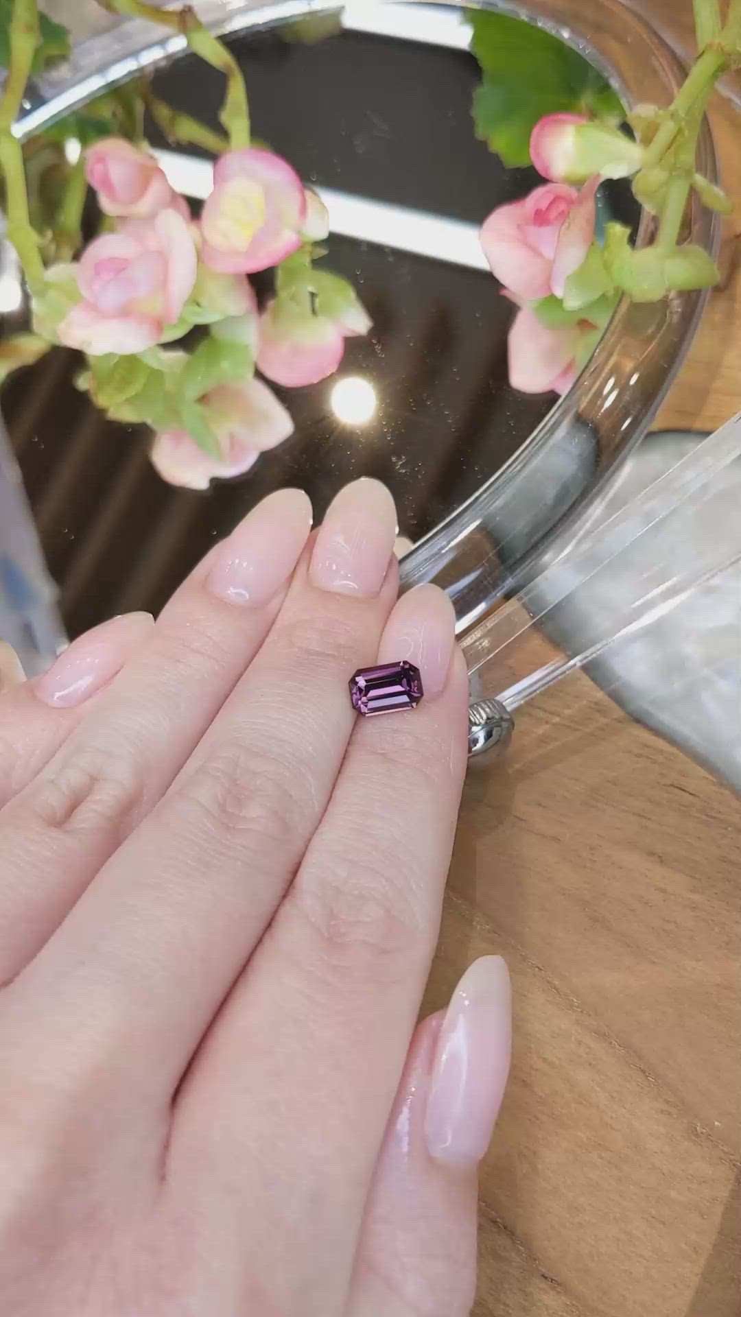 1.75 Ct. Spinel from Ceylon (Sri Lanka) Size Video