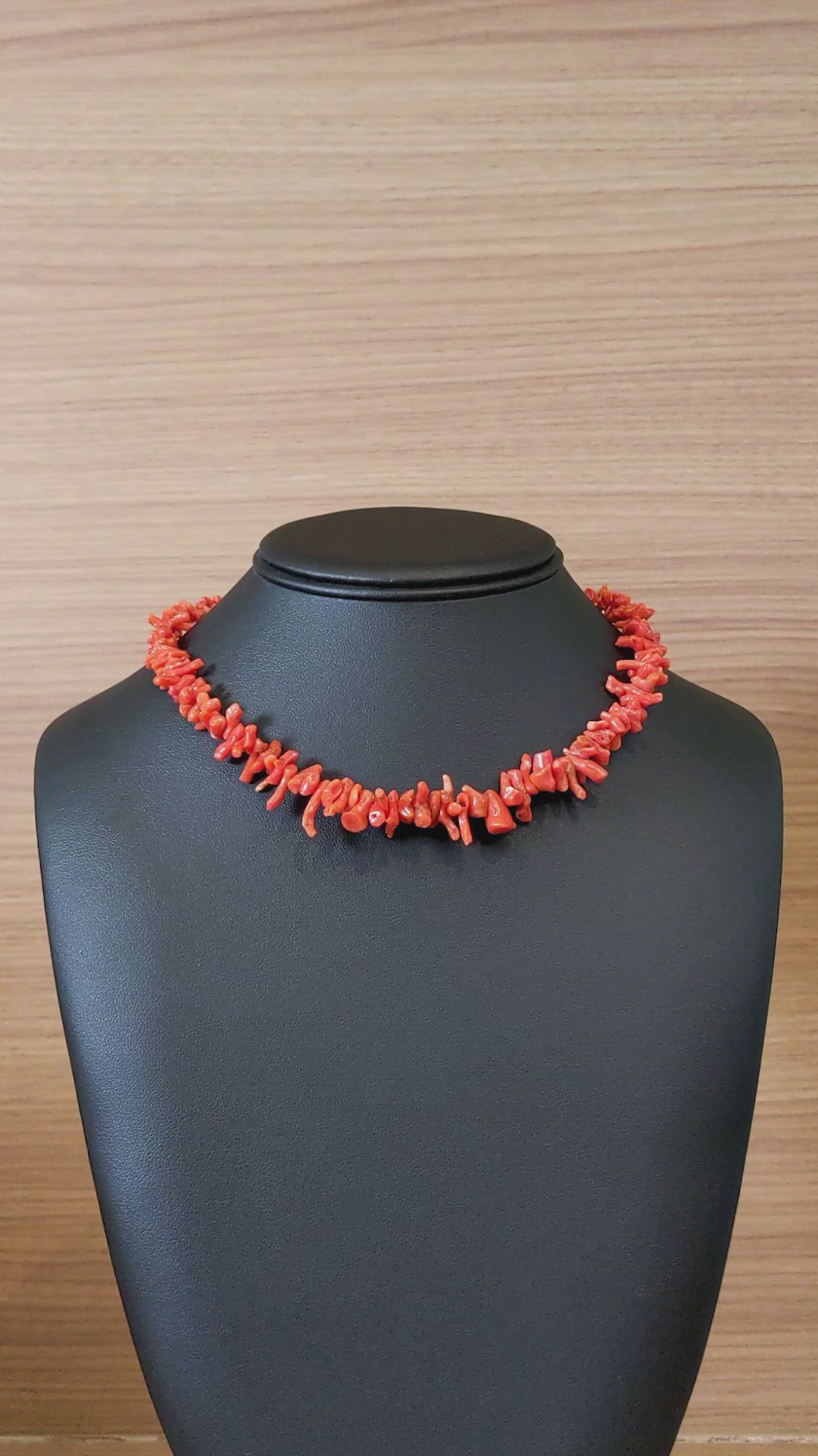 135.85 Ct. Coral Multi Stone Necklace, 18K Yellow Gold Size Video