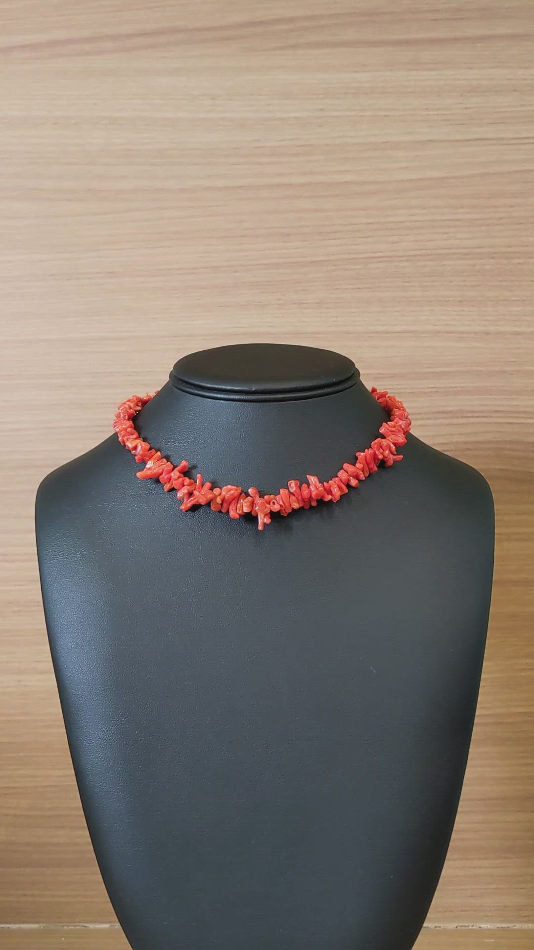 121.38 Ct. Coral Multi Stone Necklace, 18K Yellow Gold Size Video