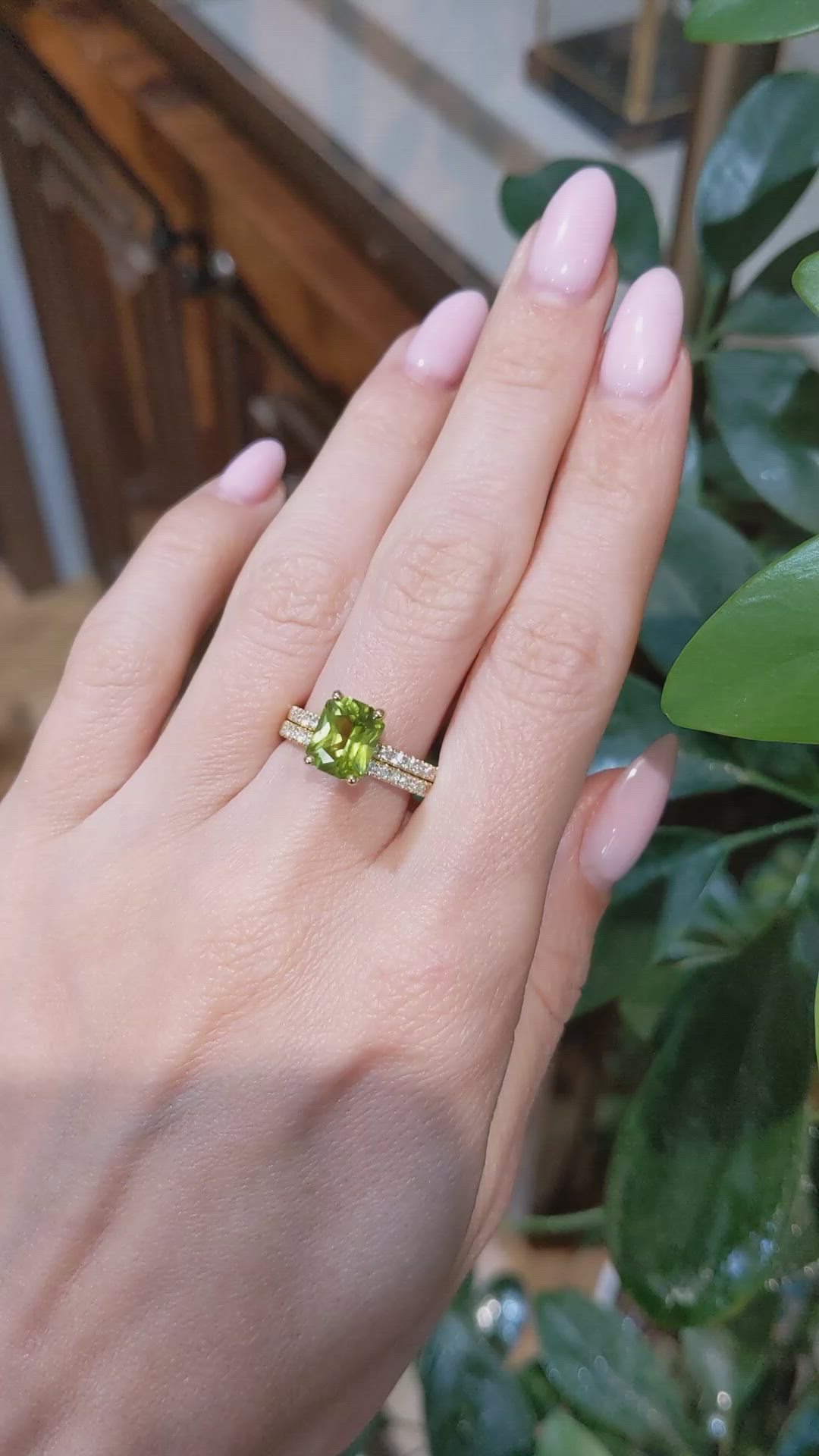 2.07 Ct. Green Peridot and Natural Diamond Pave Ring, 18K Yellow Gold Size Video