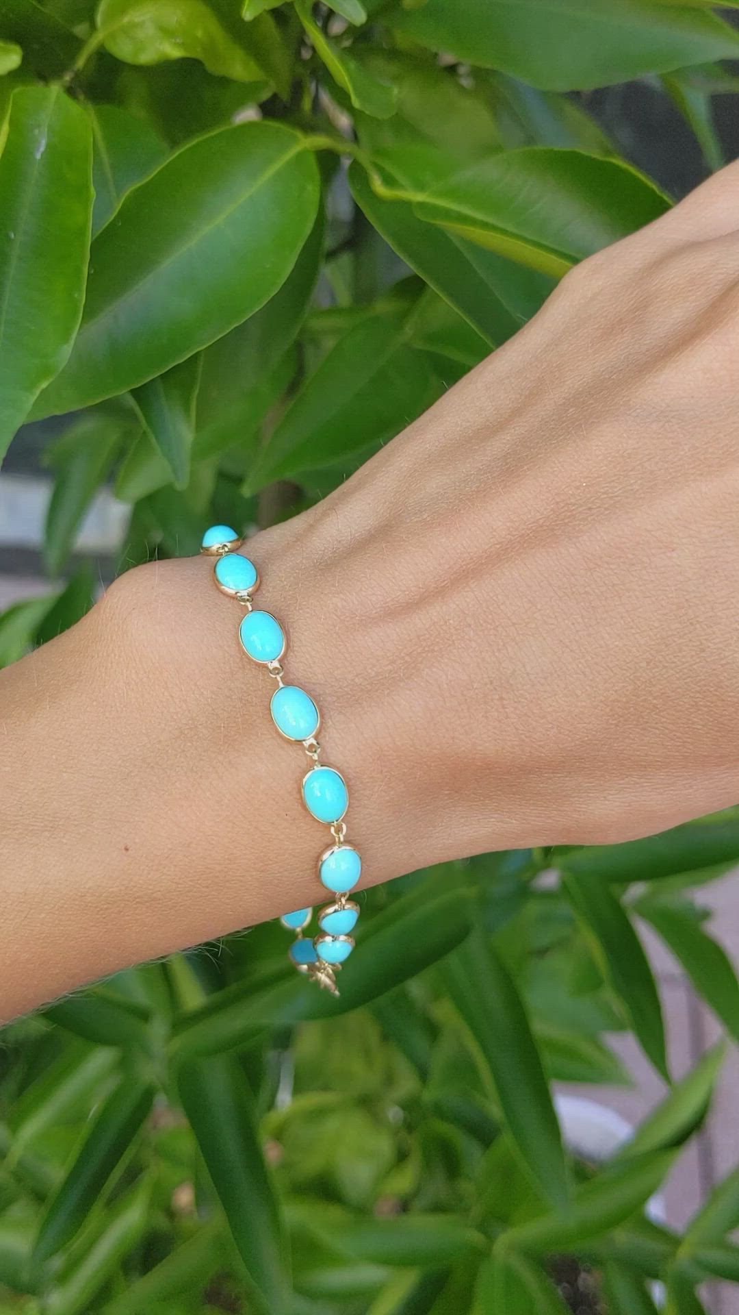 10.65 Ct.Tw.Total Carat Weight Turquoise Bezel Bracelet, 18K White Gold Size Video