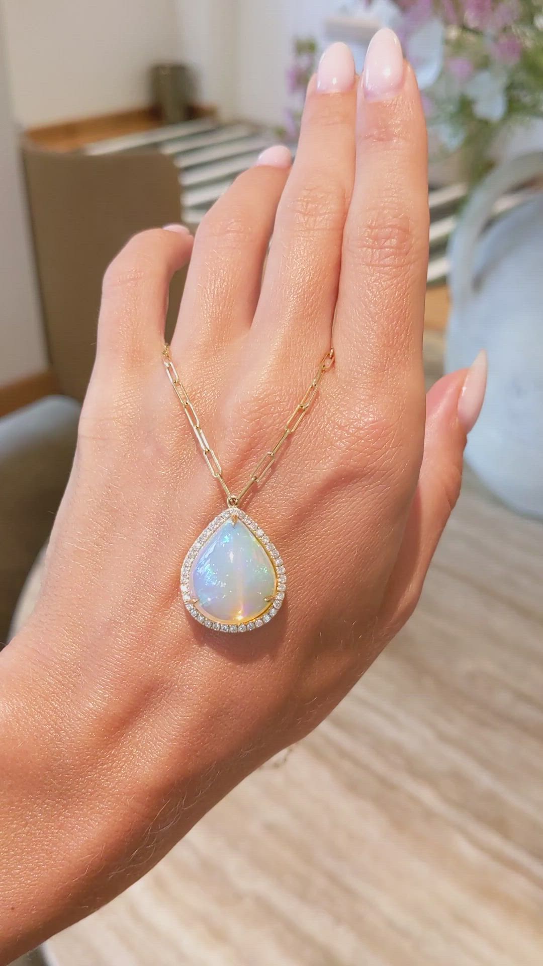 9.00 Ct. Opal Natural Diamond Pave Pendant, 18K Yellow Gold Size Video