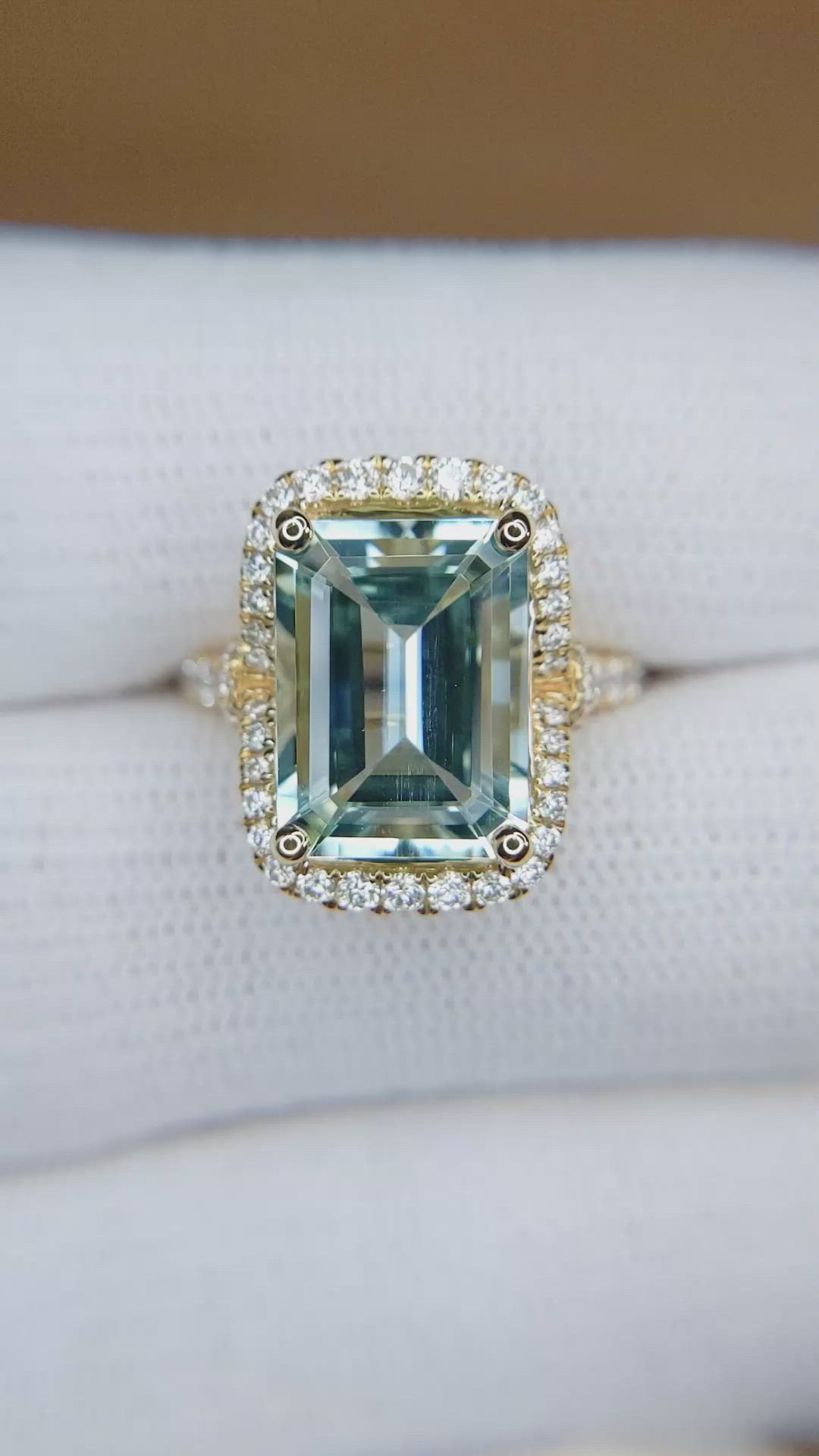 4.44 Ct. Blue Aquamarine and Natural Diamond Pave Ring, 18K Yellow Gold Size Video