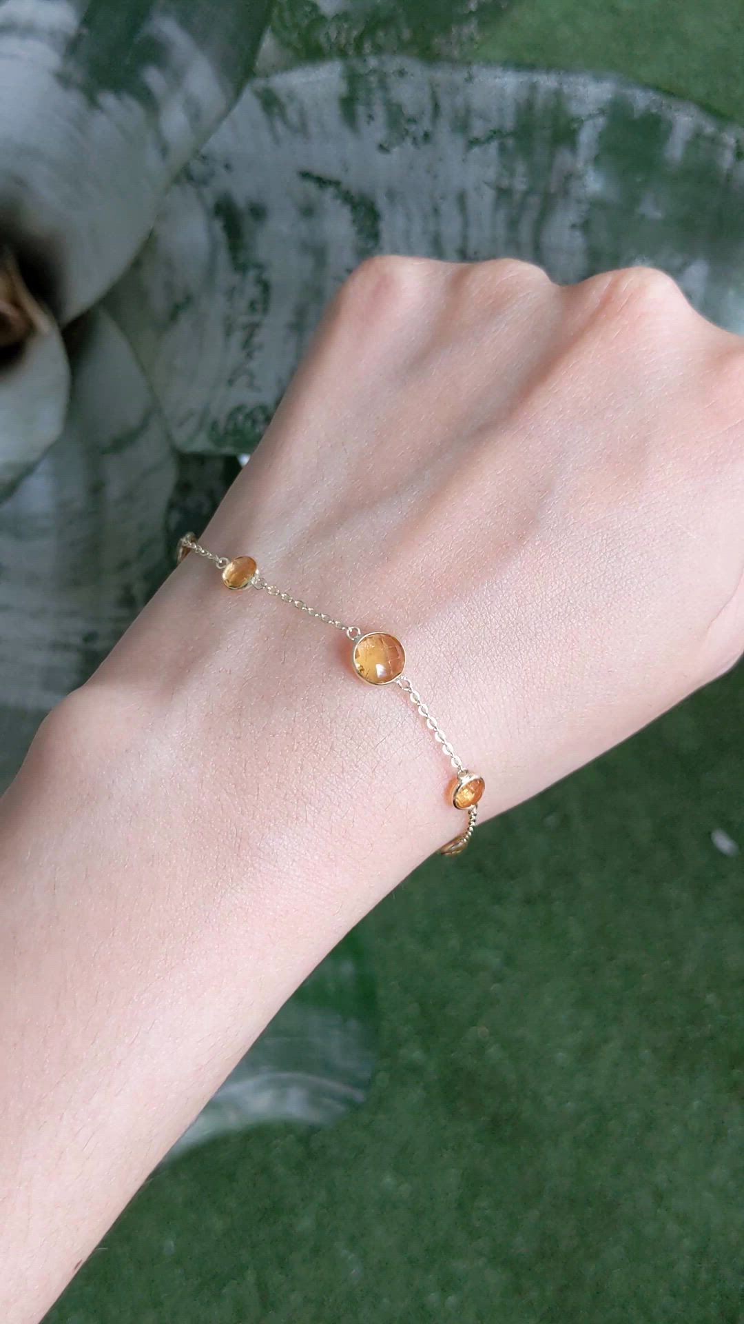 3.13&nbsp;Ct.Tw.Total Carat Weight Orangish Yellow Citrine Bezel Bracelet, 10K Yellow Gold Size Video